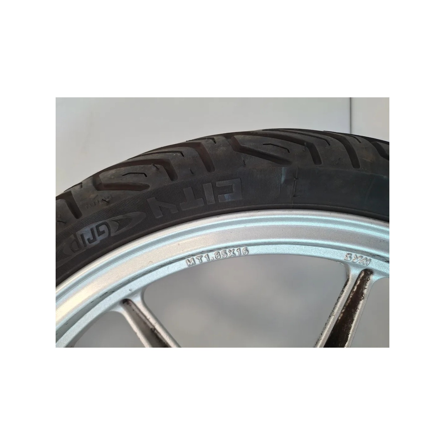 Ruota anteriore Sym Symphony 125 S (E3) Symphony 125 S 