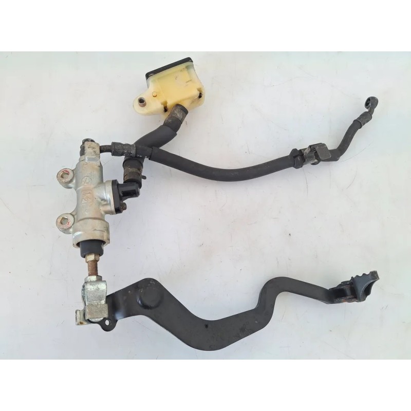 Pompa freno posteriore Honda NX 650 Dominator (91-95) NX 650 Dominator 