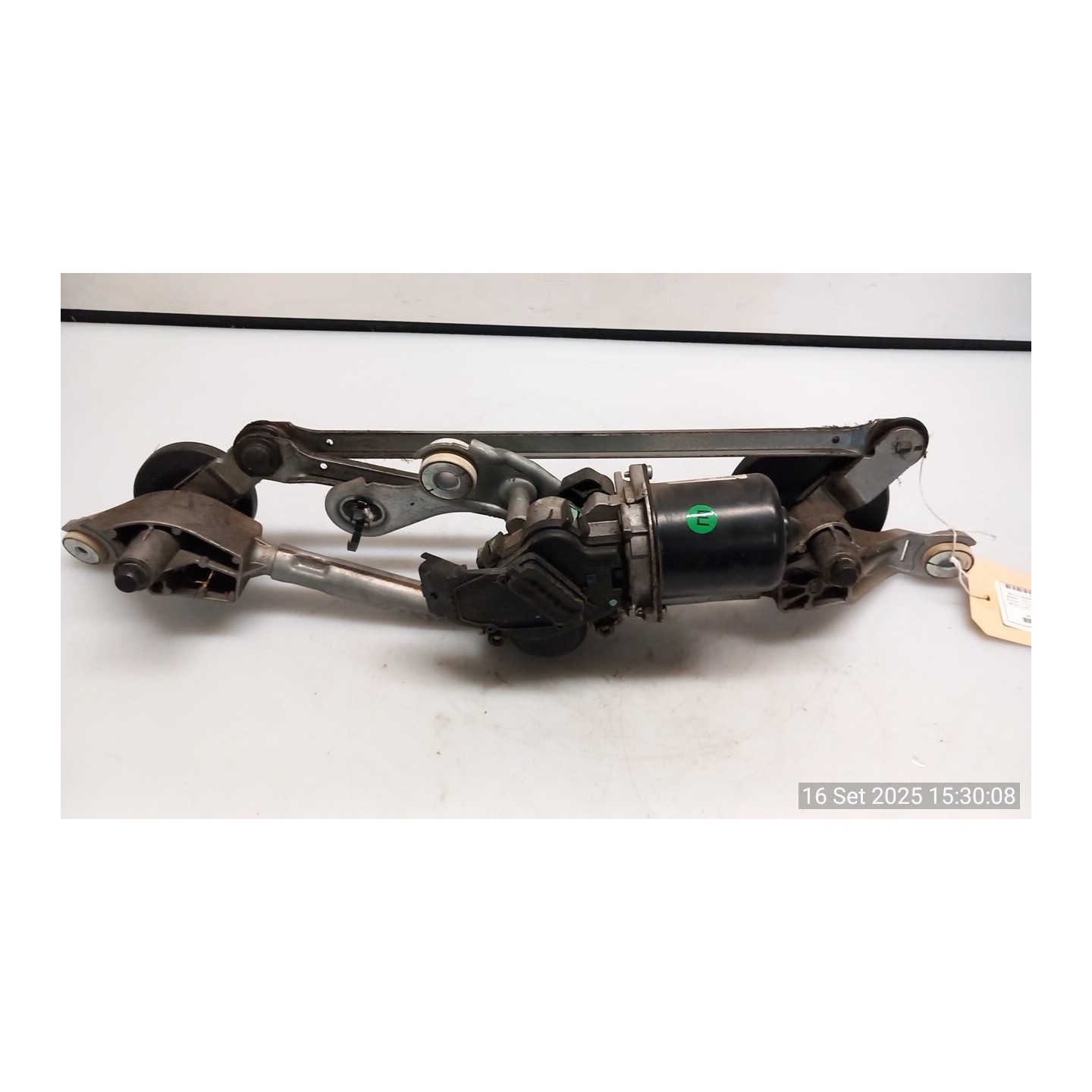 MECCANISMO TERGIPARABREZZA CON MOTORINO 103 NISSAN JUKE (F15E) (10/10-12/18) K9K 288001KA0C