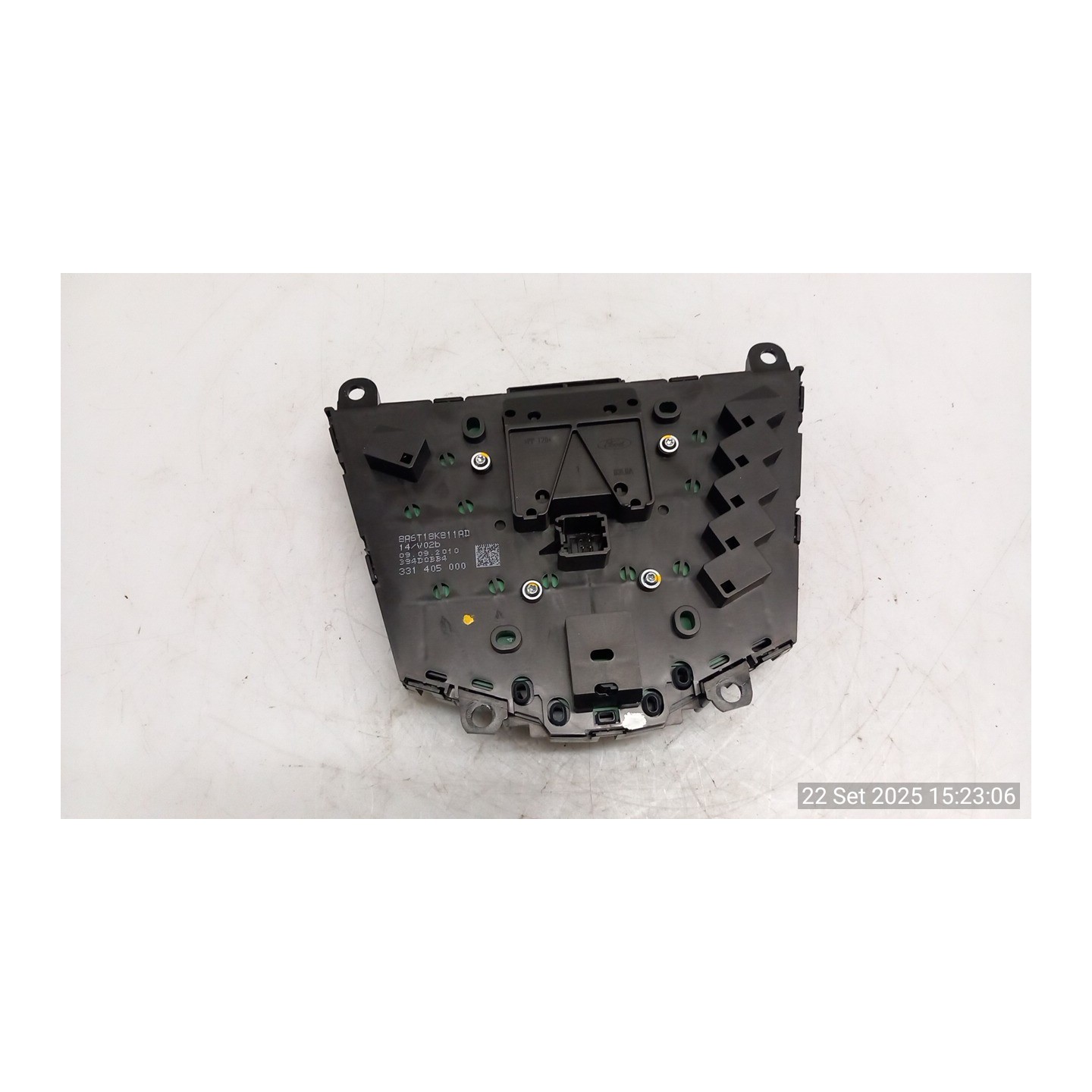 BLOCCO COMANDI MULTIFUNZIONI SERIE 32 C/IVD/CONT.TRAZ./ABSA 030 FORD FIESTA (CB1) (09/08-10/13) KVJA 1514081
