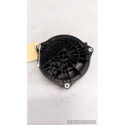 MANIGLIA PORTELLO POST. C/STEMMA 039 VOLKSWAGEN POLO (6R) (05/09-10/14) CFW 6R6827469DULM