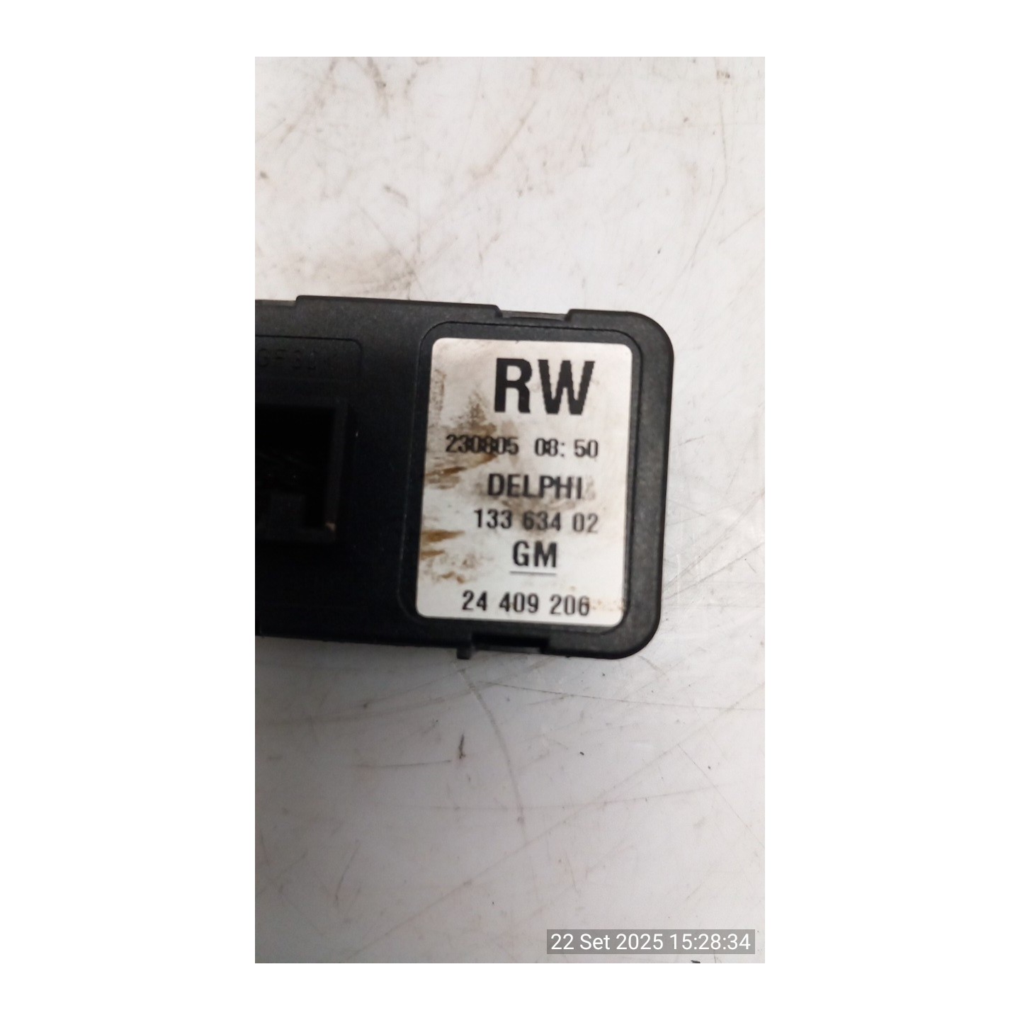 BLOCCO COMANDI ALZACRISTALLI C/CRISTALLI ELETTRICI POST 045 OPEL MERIVA (X03) (03/03-12/10) Z16XE 24411031