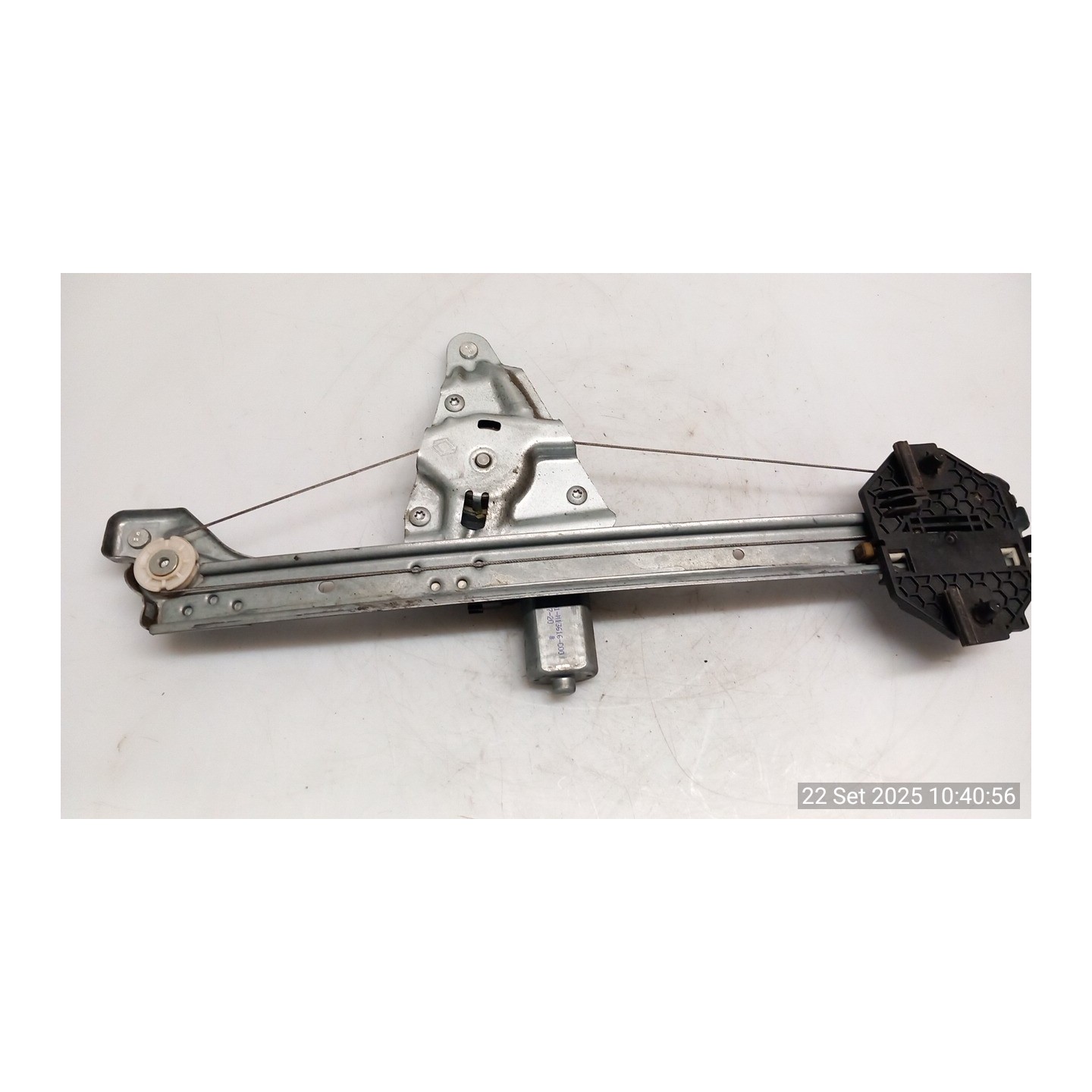 ALZACRISTALLO ELETTR. PORTA POST. CON MOTORINO SX. 093 DACIA SANDERO 2A SERIE (12/12-) B4DB4 827211031R