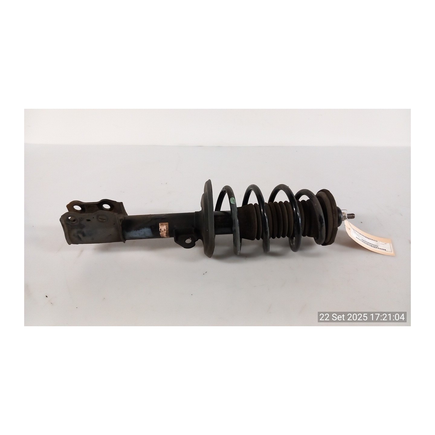 AMMORTIZZATORE ANT. DX. 056 TOYOTA YARIS (09/11-02/15) 1NDTV 485100D820