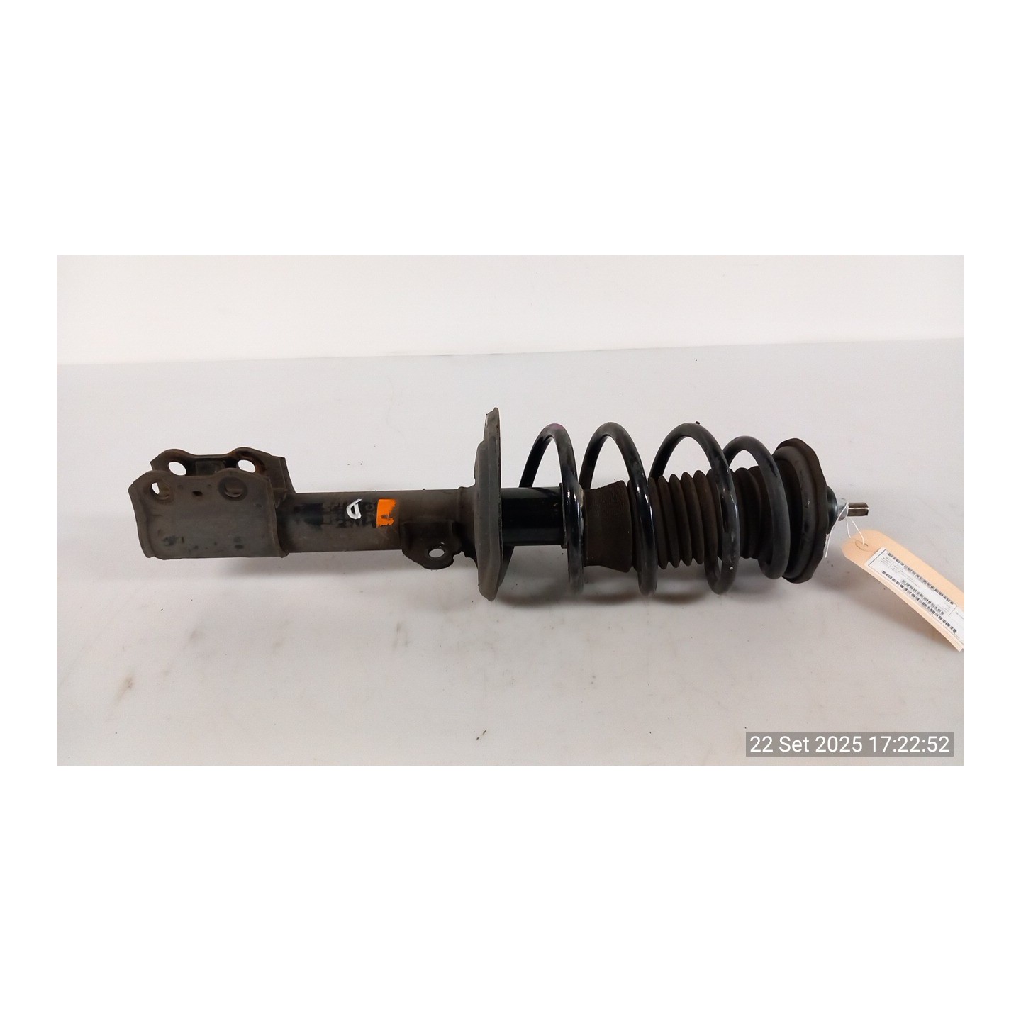 AMMORTIZZATORE ANT. DX. 024 TOYOTA YARIS (09/11-02/15) 1NDTV 485100D820