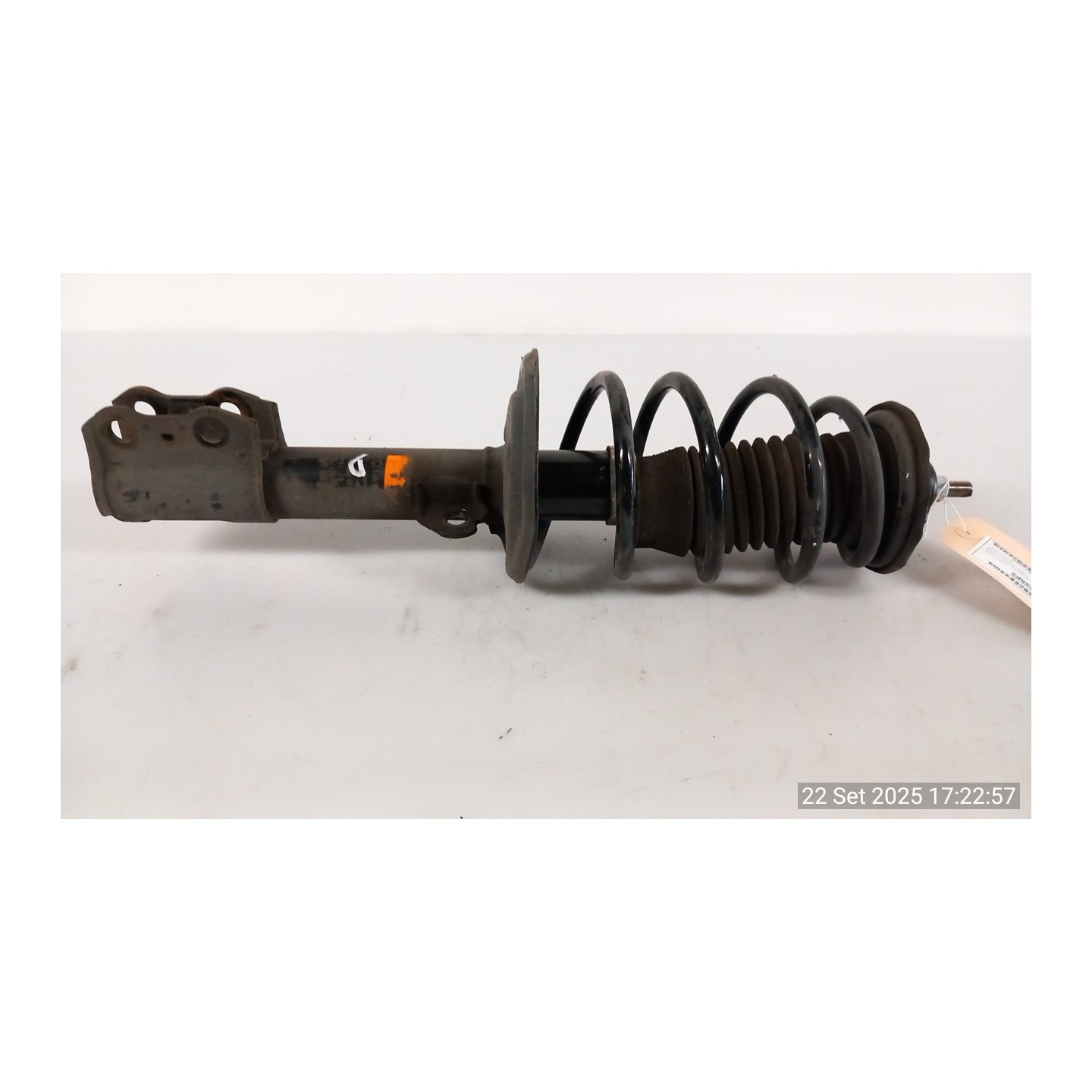 AMMORTIZZATORE ANT. DX. 024 TOYOTA YARIS (09/11-02/15) 1NDTV 485100D820