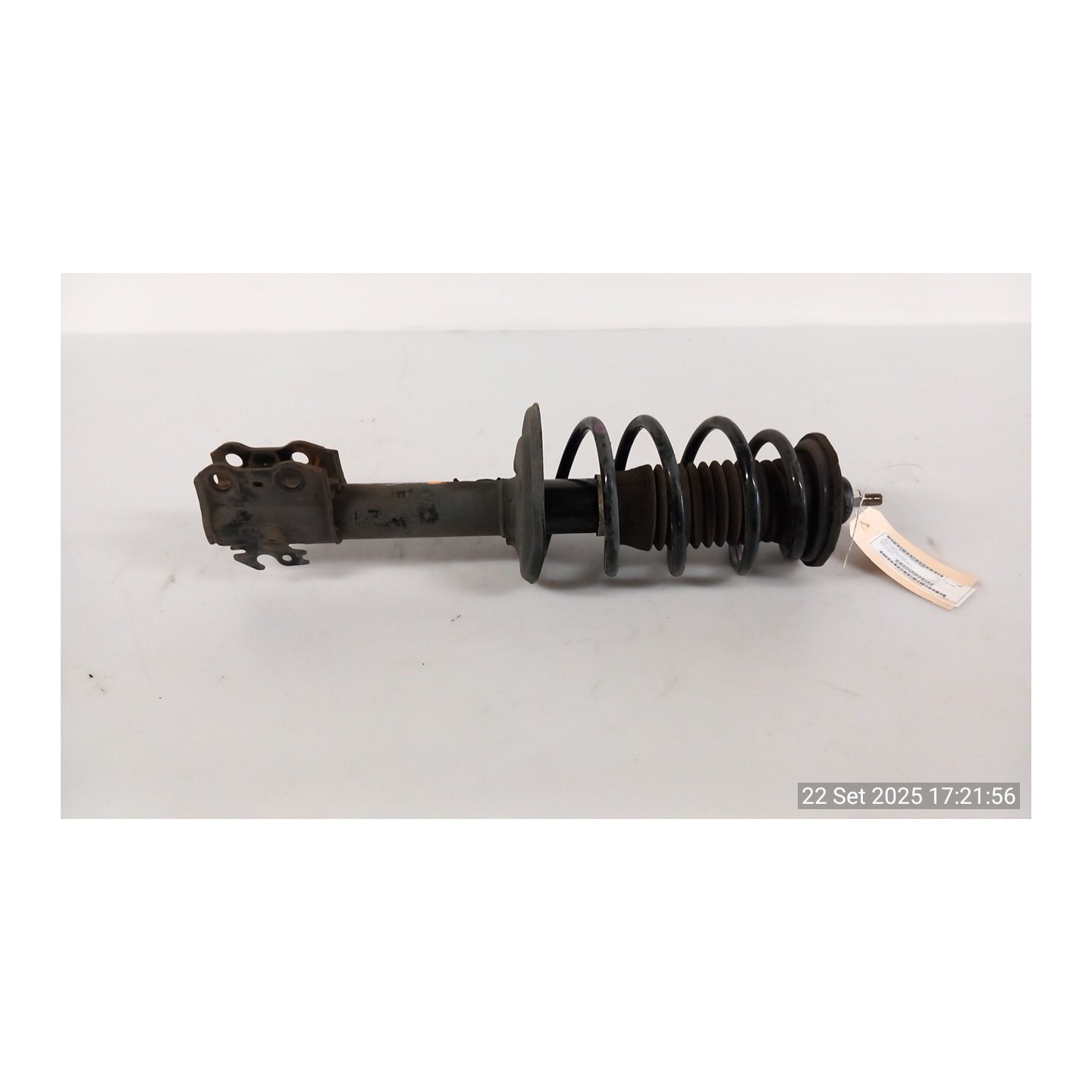 AMMORTIZZATORE ANT. SX. 025 TOYOTA YARIS (09/11-02/15) 1NDTV 485200D250
