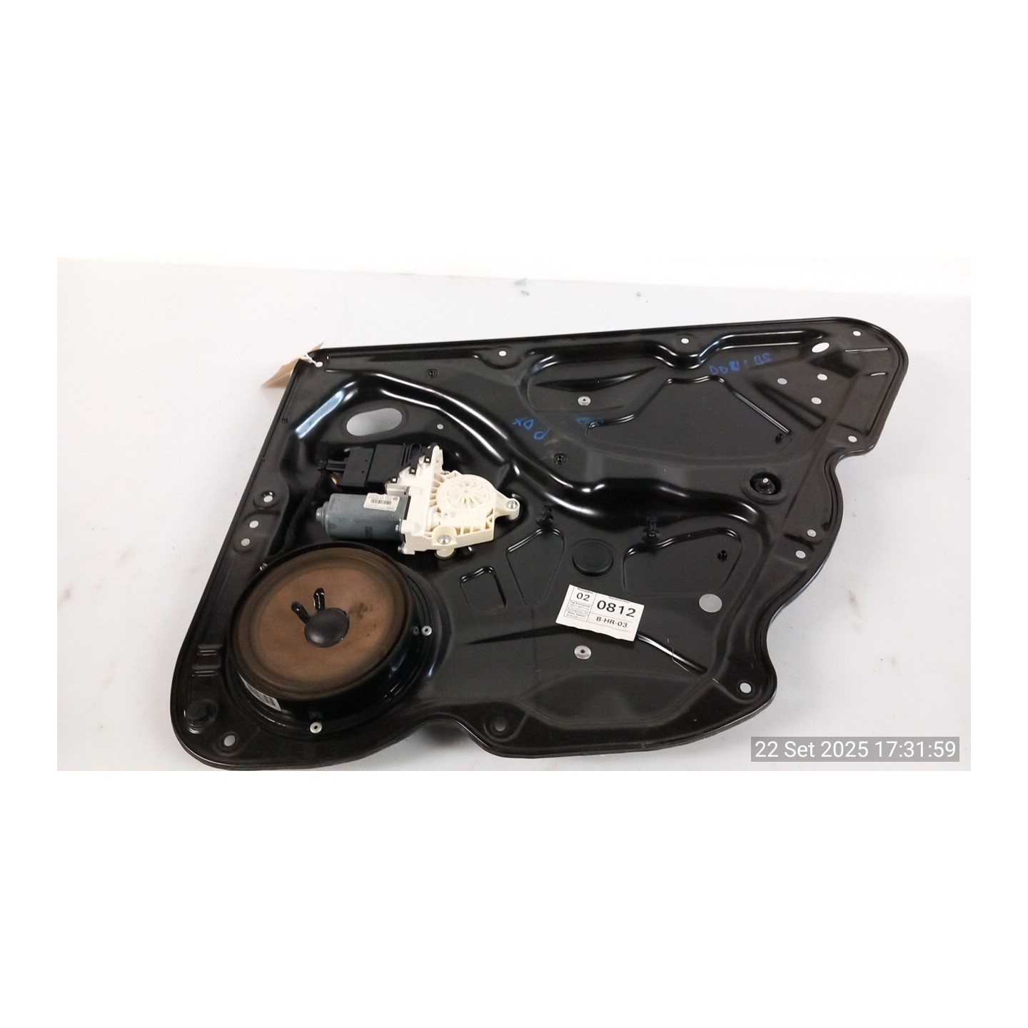 ALZACRISTALLO ELETTR. PORTA POST. DX. 014 VOLKSWAGEN PASSAT (3C) (02/05-12/10) BLS 3C9839462L