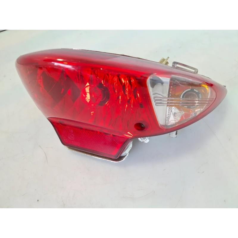 Fanale posteriore Sym Symphony 125 S (E3) Symphony 125 S 