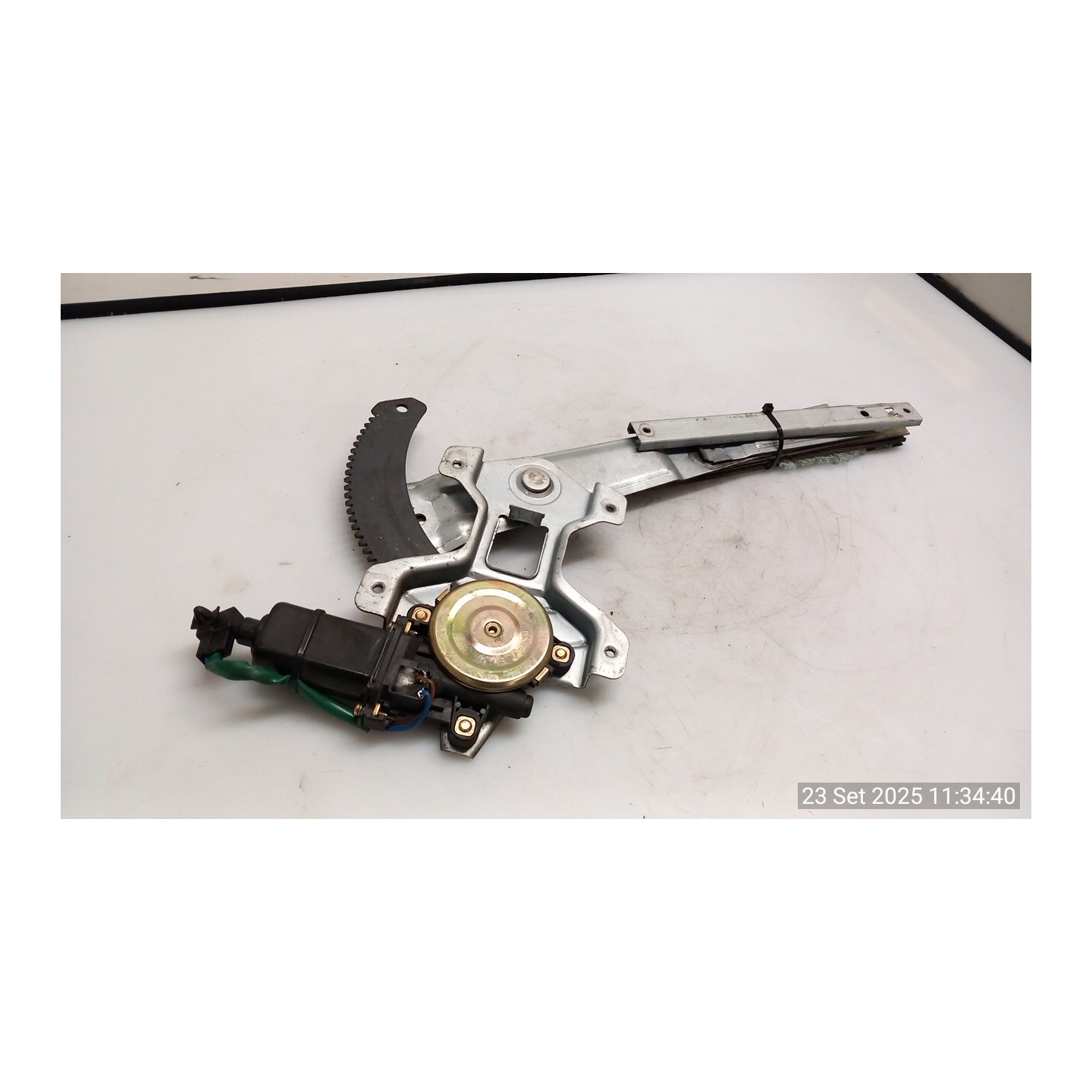 ALZACRISTALLO ELETTR. PORTA ANT. SX. 075 CHEVROLET (DAEWOO) MATIZ (M100) (12/00-02/06) F8CV 96323234