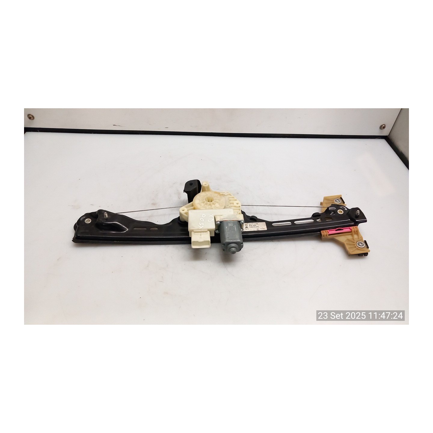 ALZACRISTALLO ELETTR. PORTA POST. DX. 085 CITROEN C4 PICASSO (B78) (05/13-) 9H05 9676172380
