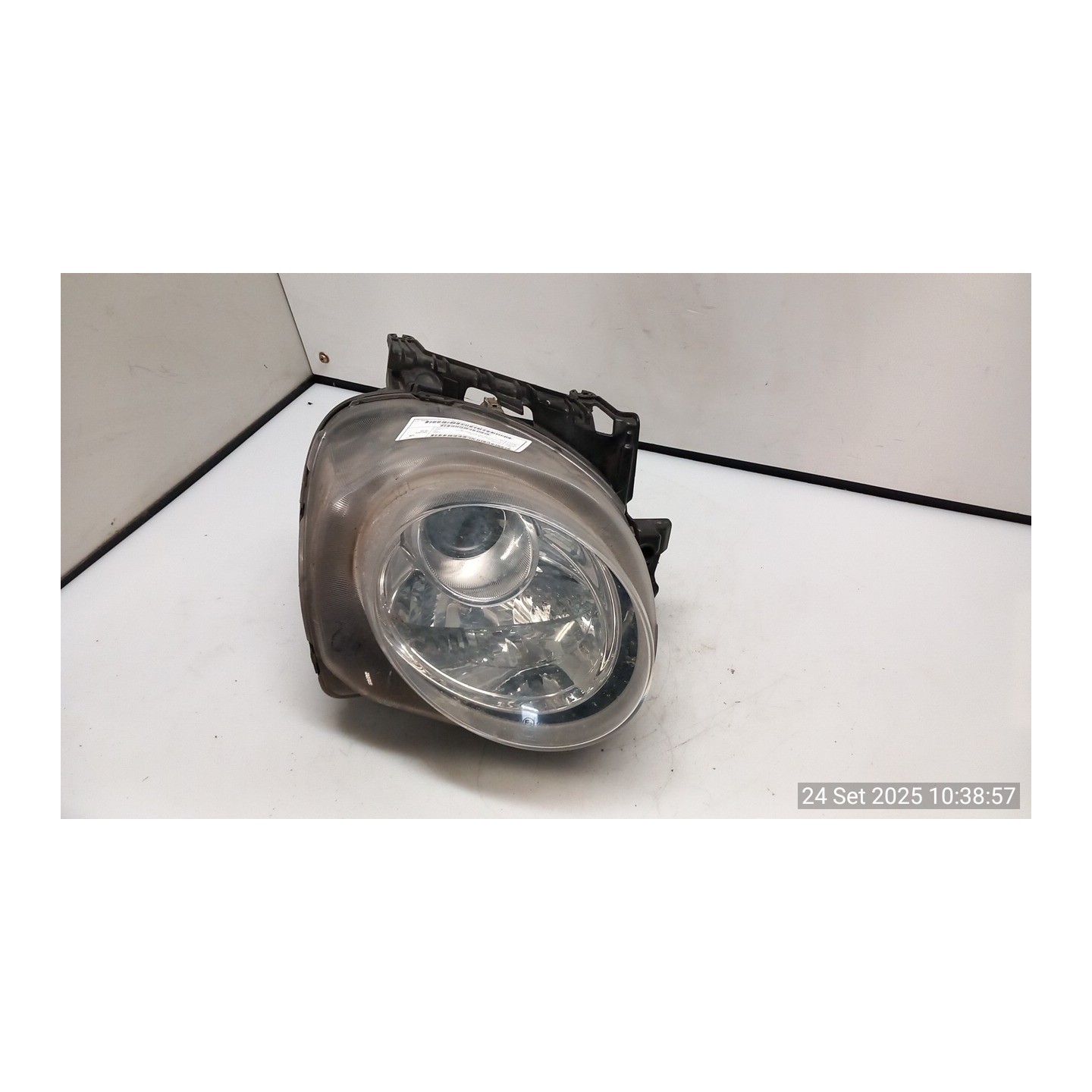 PROIETTORE FENDINEBBIA DX. 111 NISSAN JUKE (F15E) (10/10-12/18) K9K 261508992A