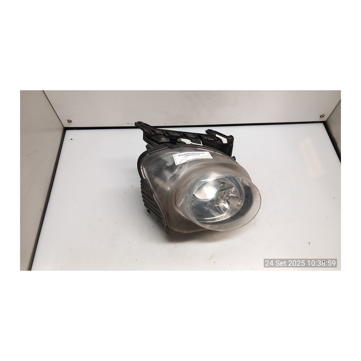 PROIETTORE FENDINEBBIA DX. 111 NISSAN JUKE (F15E) (10/10-12/18) K9K 261508992A