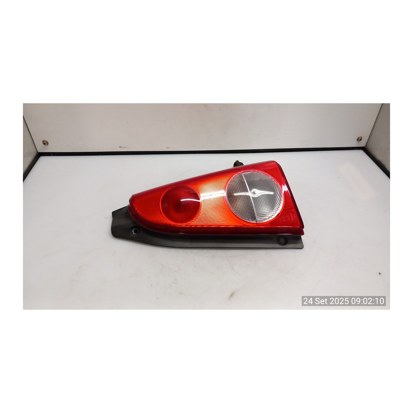FANALE POST. DX. 068 OPEL AGILA (H00) (04/00-09/04) Z10XE 9209545