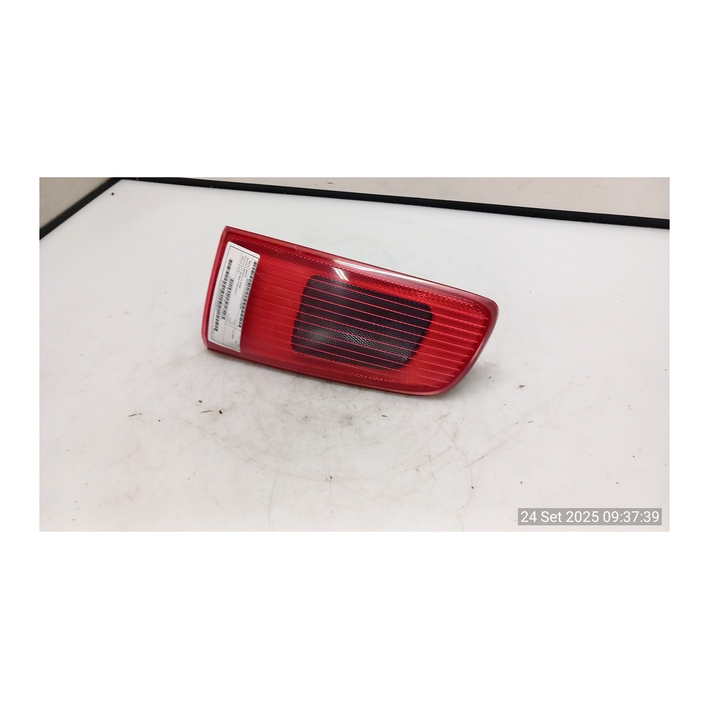 FANALE POST. PARTE INT. DX. 008 MAZDA MAZDA 2 1A SERIE (02/03-08/07 FUJA DD10513F0C