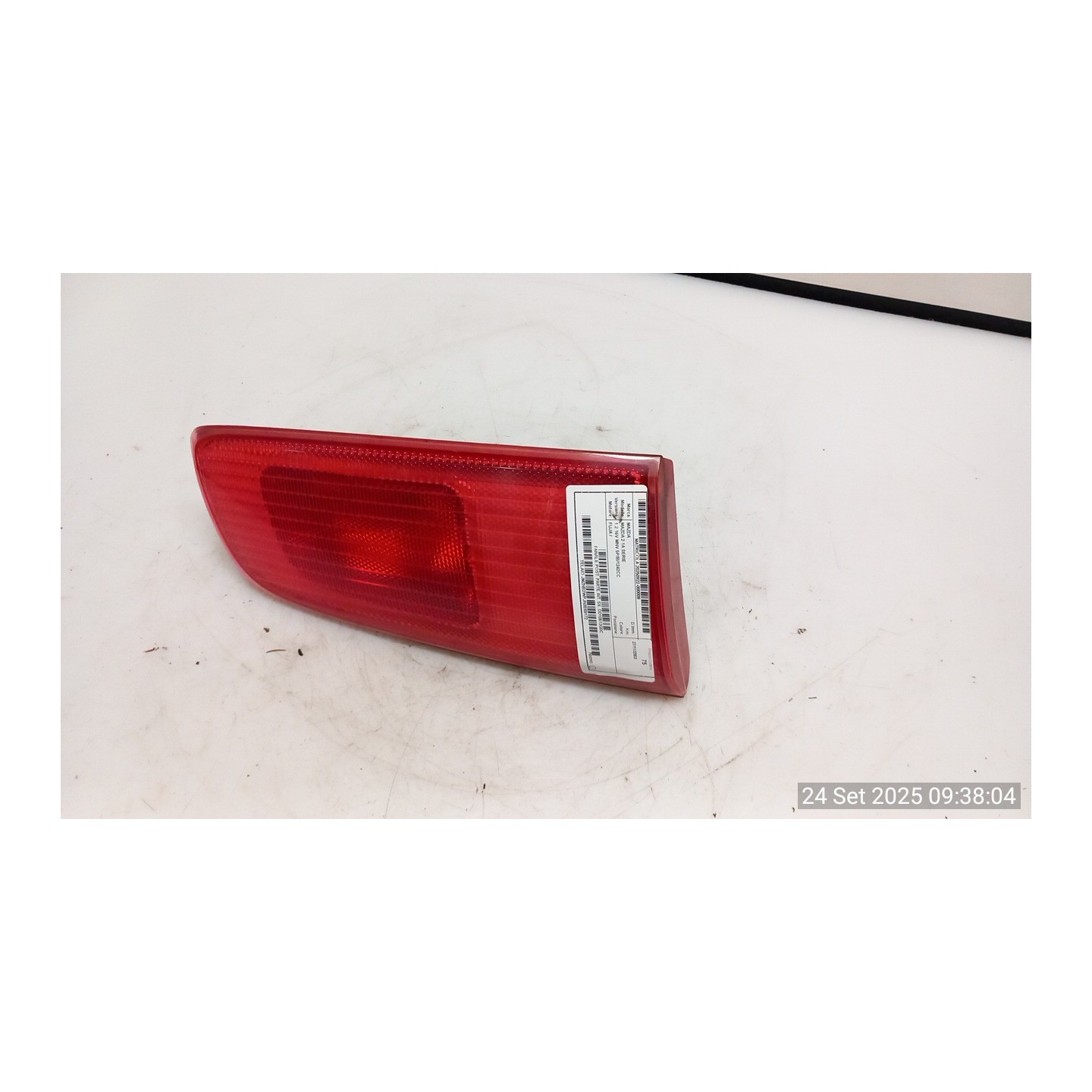 FANALE POST. PARTE INT. SX. 009 MAZDA MAZDA 2 1A SERIE (02/03-08/07 FUJA DD10513G0C