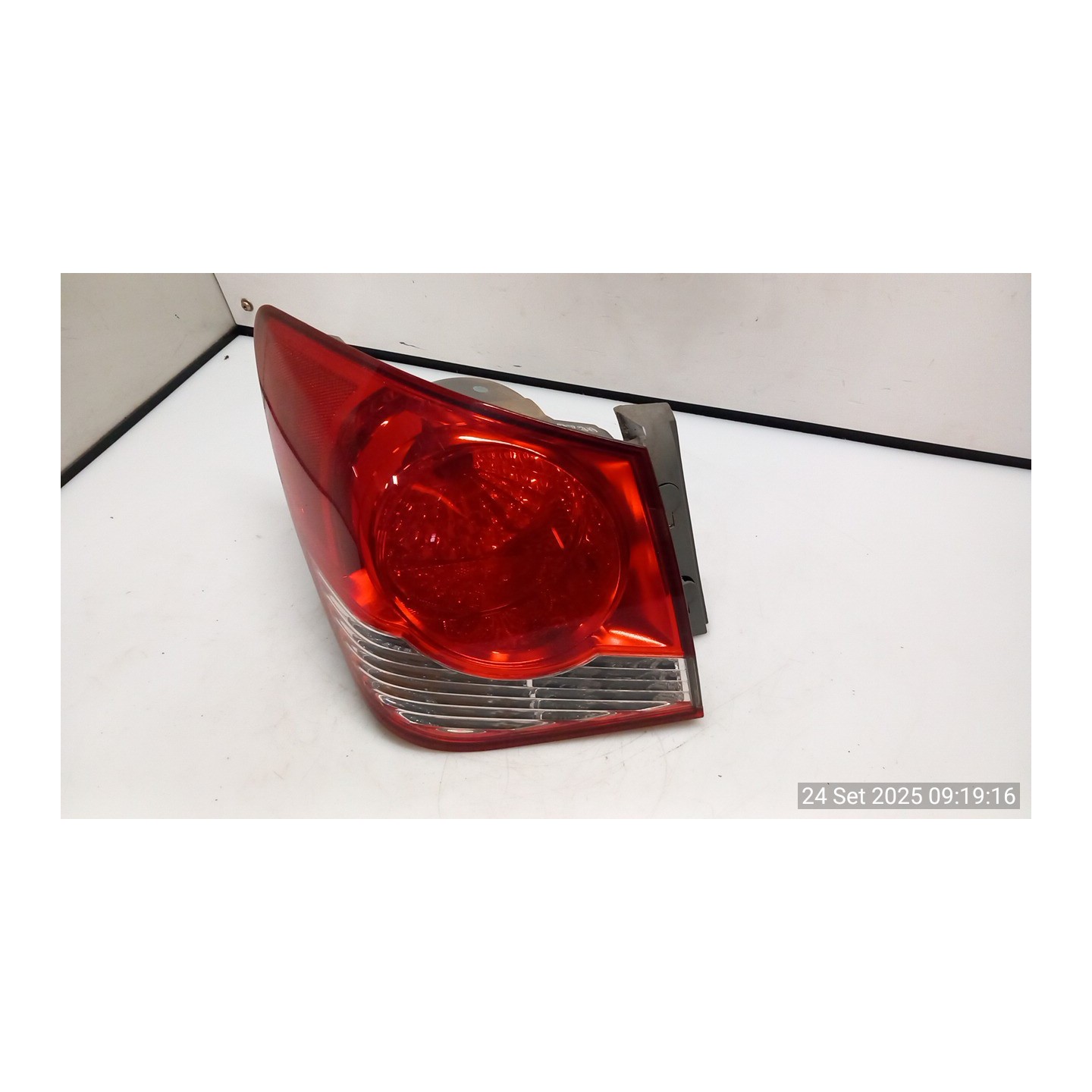 FANALE POST. PARTE EST. SX. 038 CHEVROLET (DAEWOO) CRUZE (J300) (04/09-12/14) Z20D1 95393941