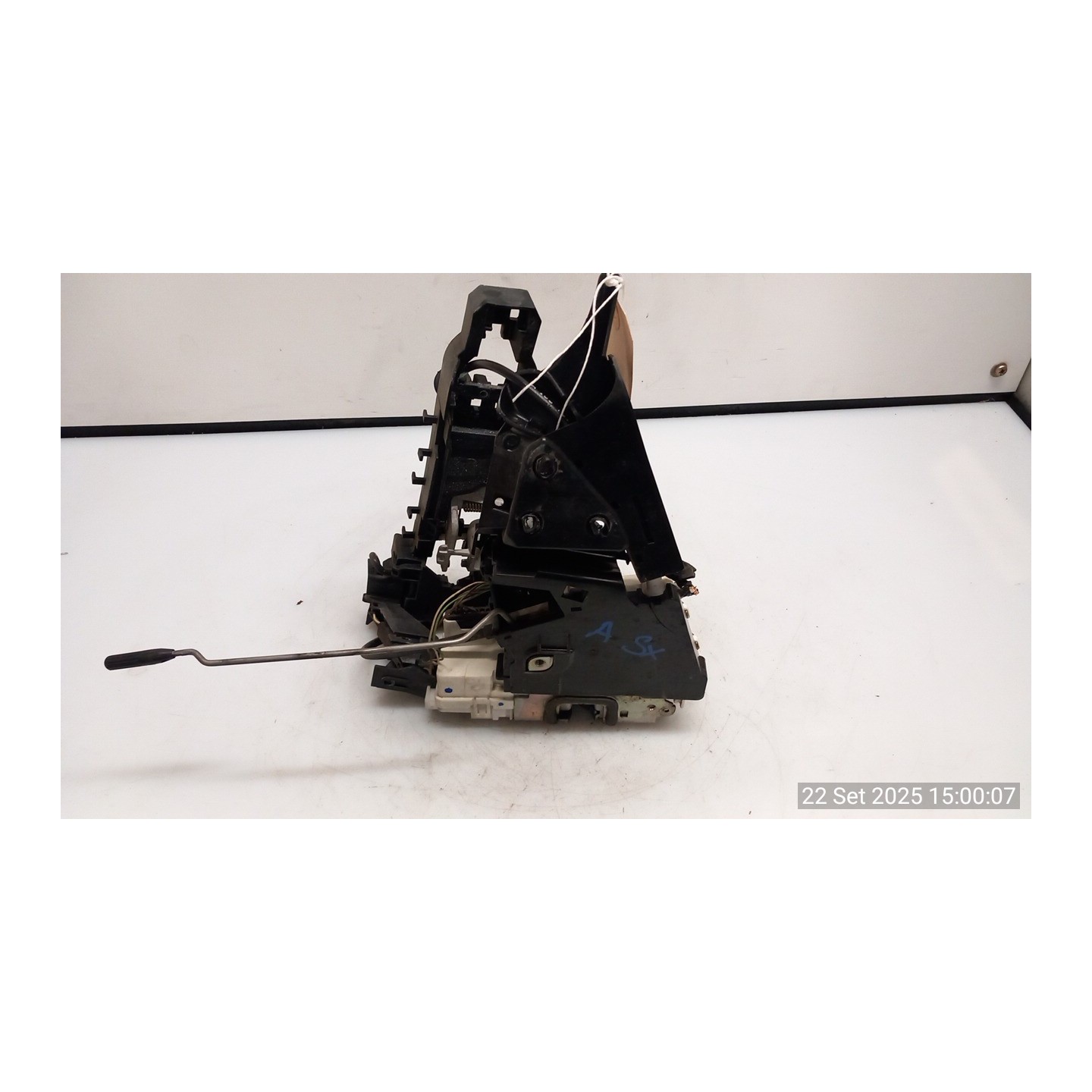 SERRATURA PORTA ANT. C/TIRANTI SX. 054 MERCEDES-BENZ CLASSE B (T245) (03/05-03/13) 640941 A1697203735