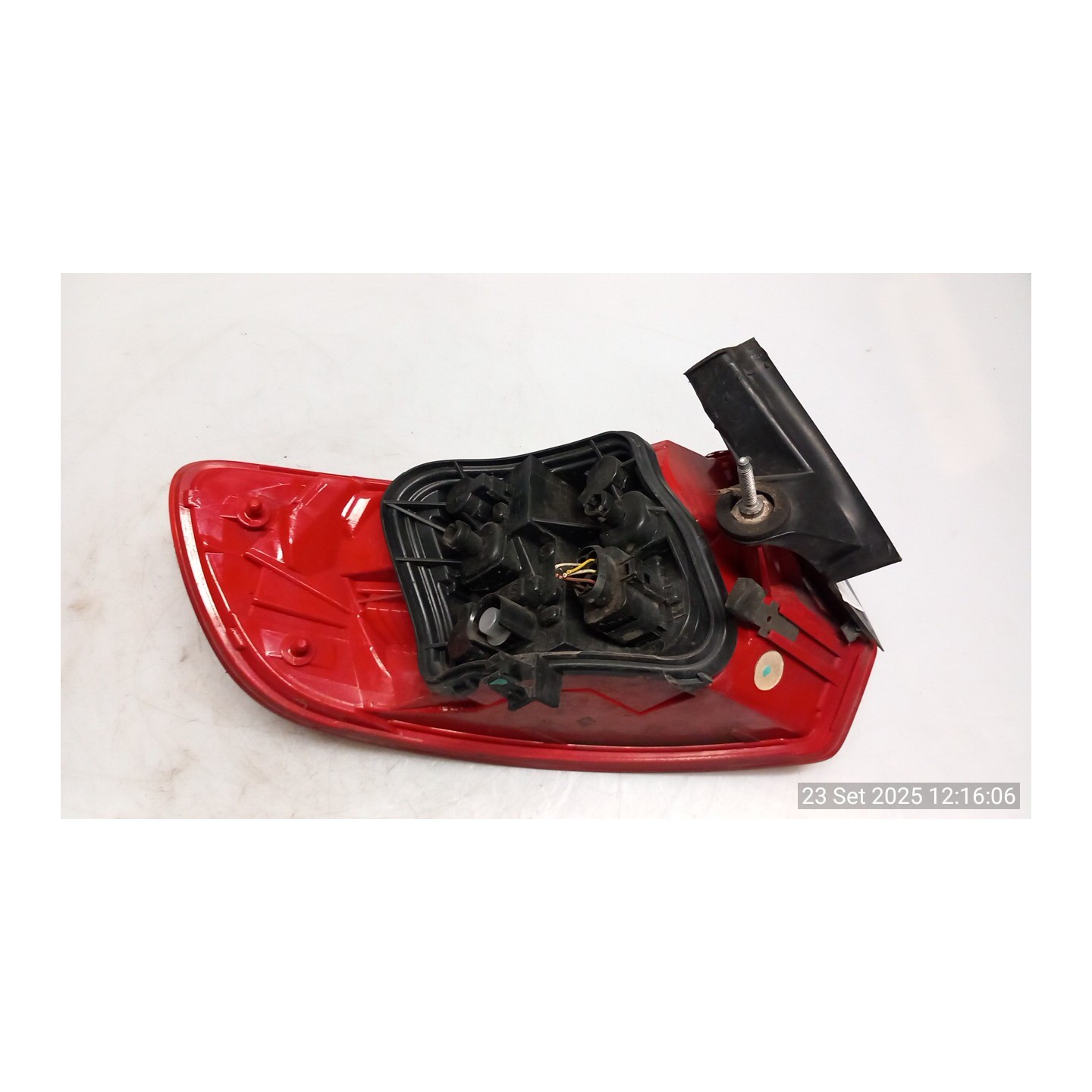 FANALE POST. PARTE EST. DX. 090 AUDI A3 (8P) (05/10-07/13) CAY 8P4945096E