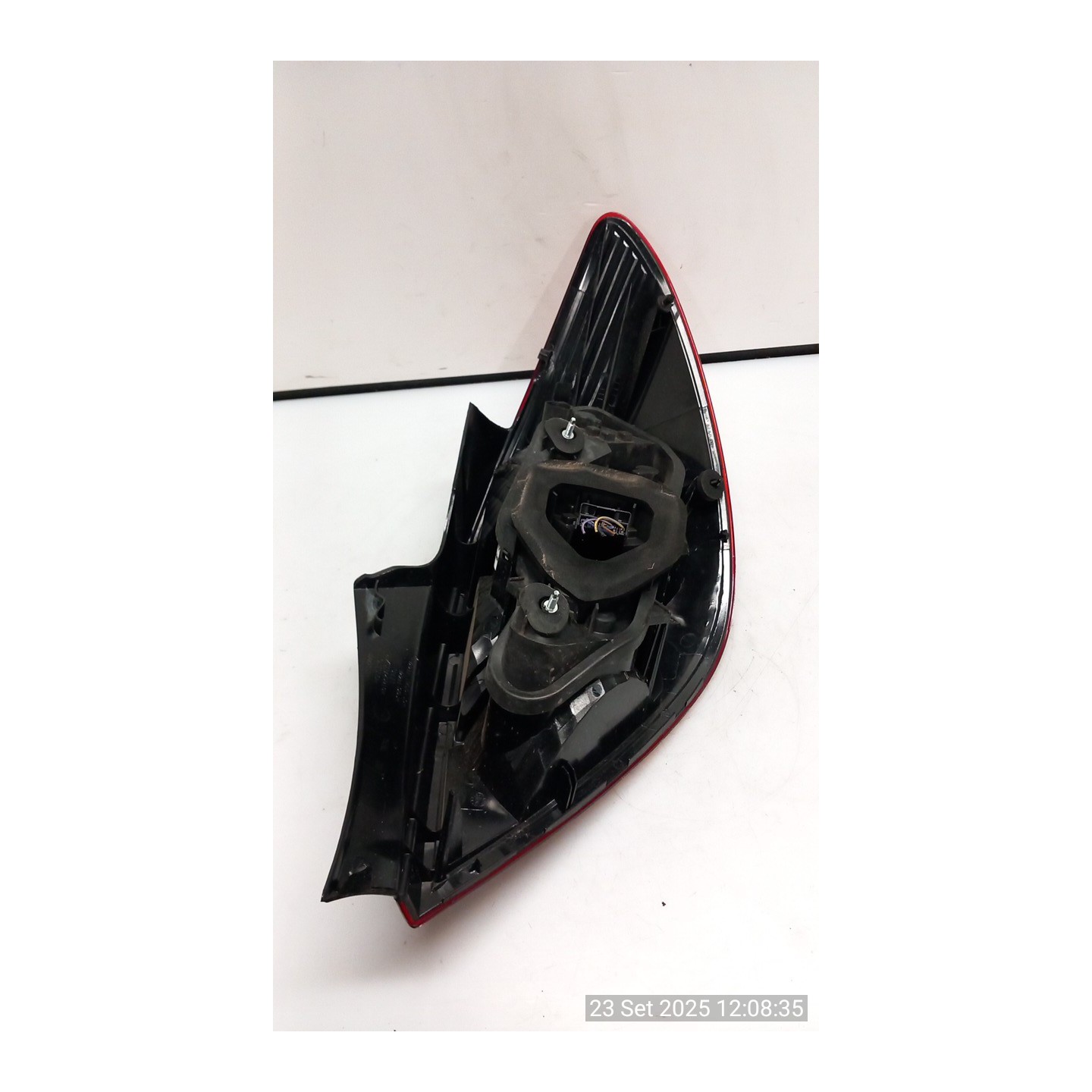 FANALE POST. SX. 109 OPEL CORSA (S07) (01/11-05/15) A12XER 93190950