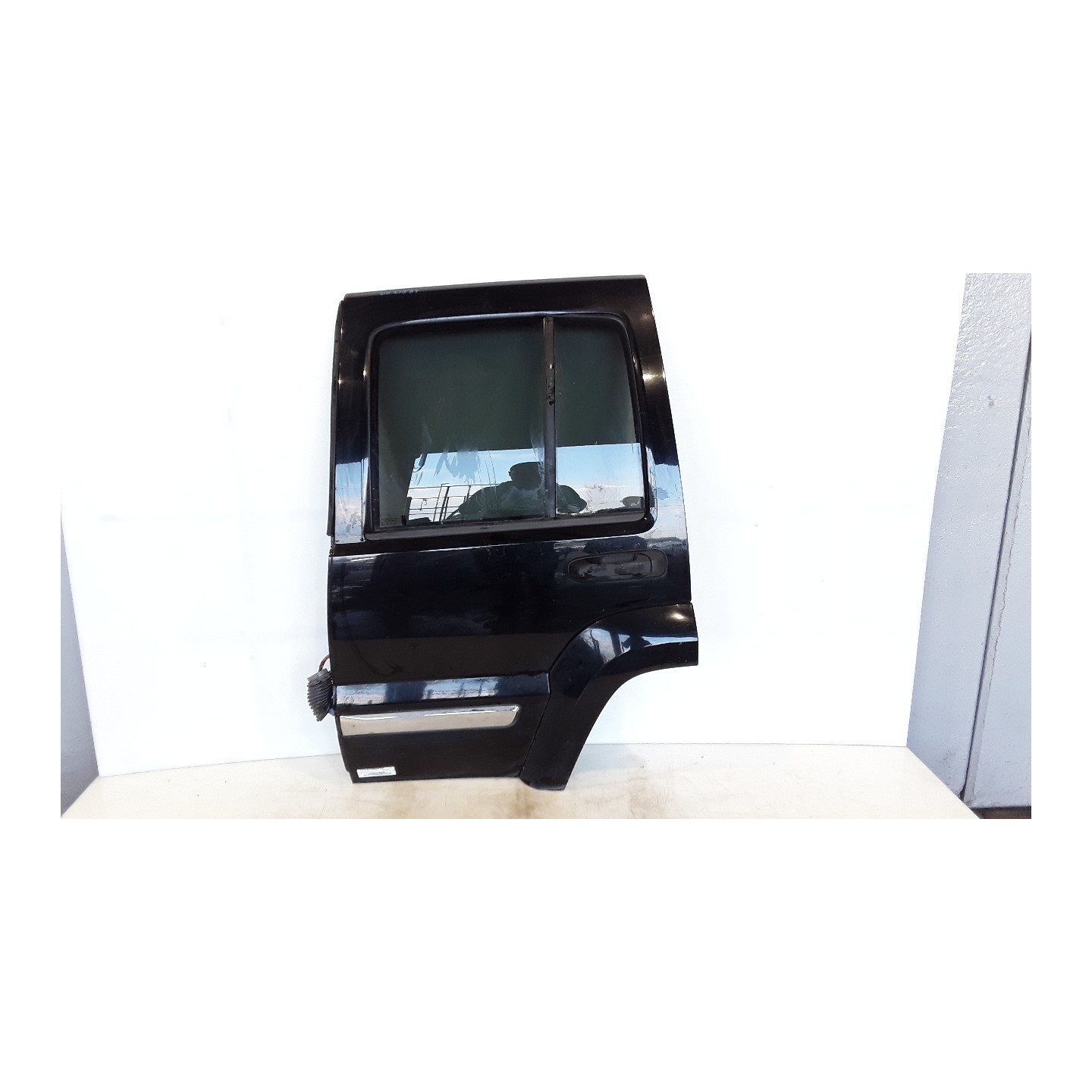 PORTA POST. LEFT SX. 093 JEEP CHEROKEE (KK) (04/08-) 31C K55396983AD