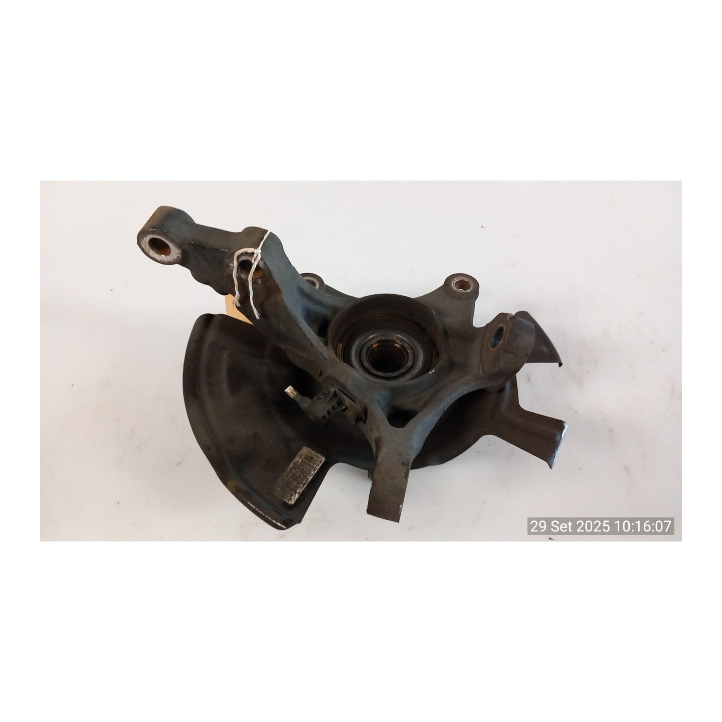 MONTANTE SOSP. ANT. SX. 058 KIA VENGA (01/10-) D4FC 517151K000