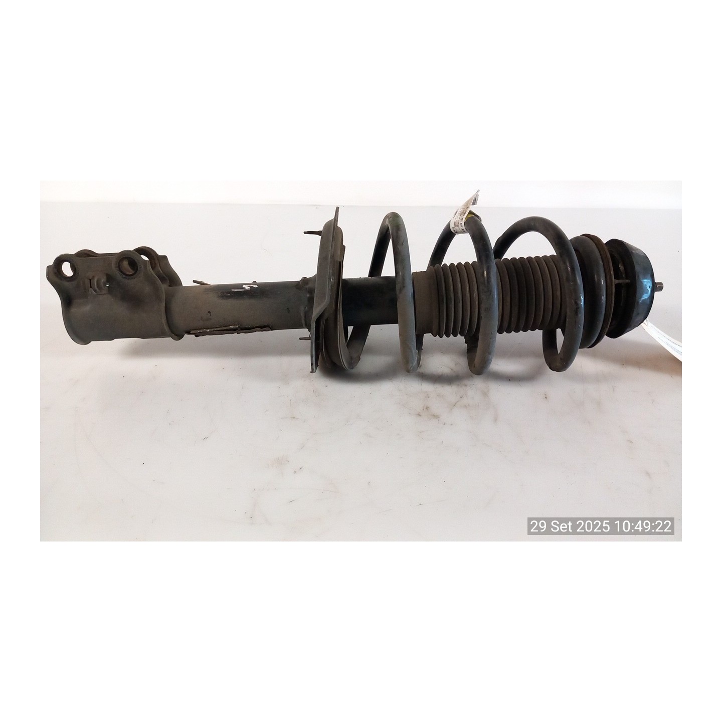 AMMORTIZZATORE ANT. SX. 060 KIA VENGA (01/10-) D4FC 546501K100