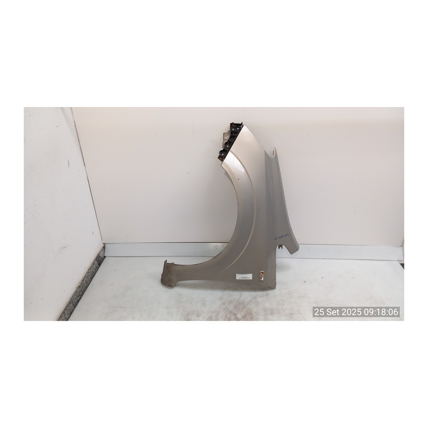 PARAFANGO ANT. SX. 042 OPEL ZAFIRA (A05) (06/05-) Z16YNG 93184411