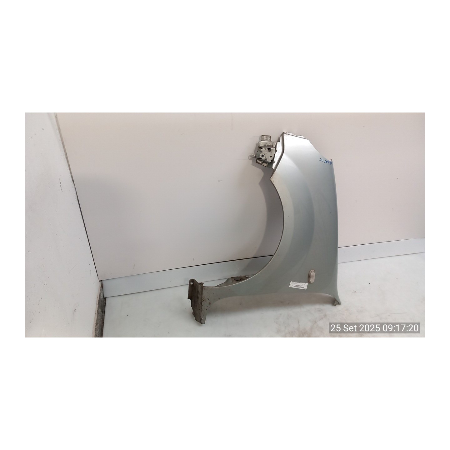 PARAFANGO ANT. SX. 054 RENAULT KANGOO (04/03-03/09) D4FF7 7751718631