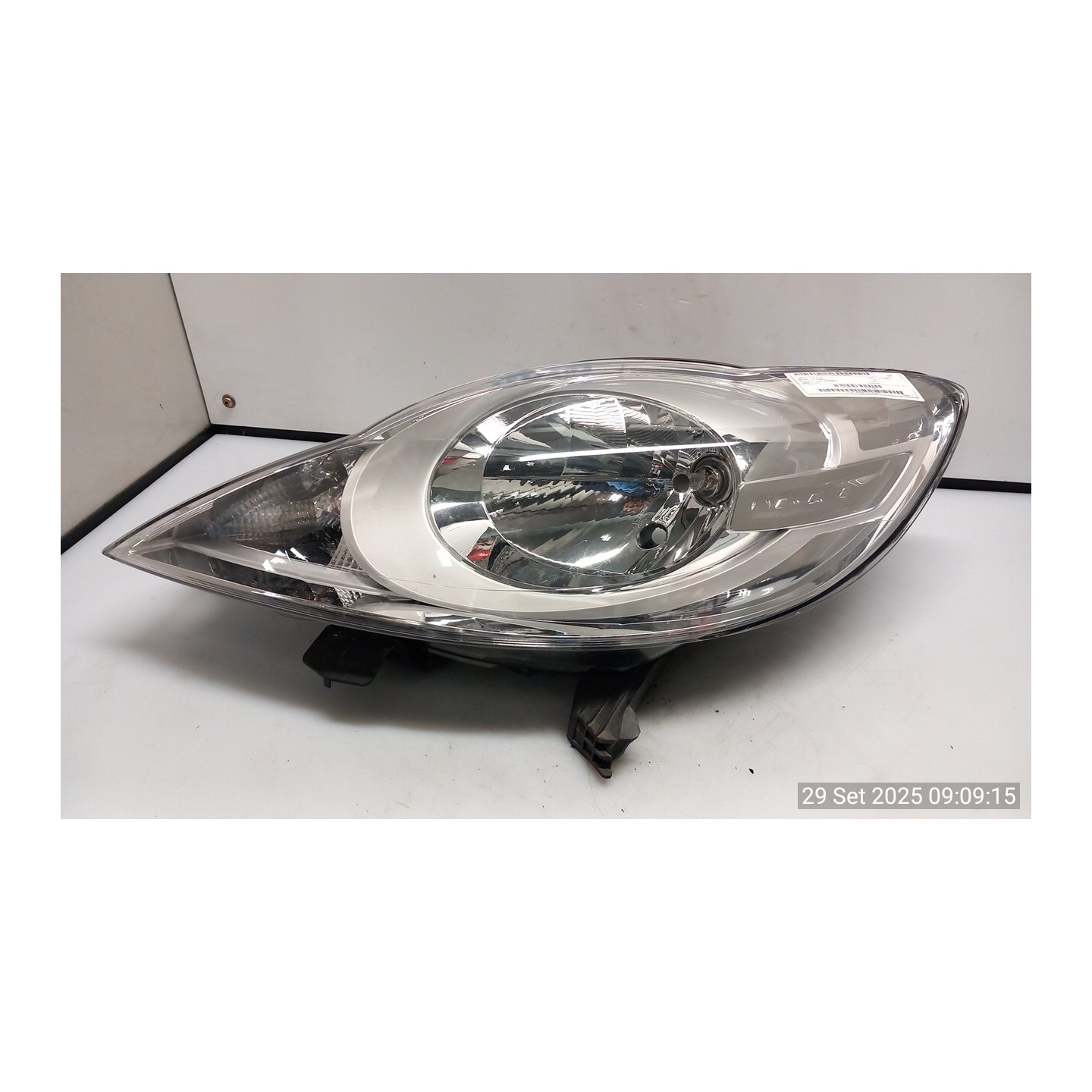 PROIETTORE SX. 002 PEUGEOT 107 (06/05-) 1KR 1607978180
