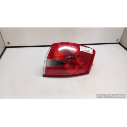 FANALE POST. PARTE EST. DX. 072 FORD KUGA (CBV)...