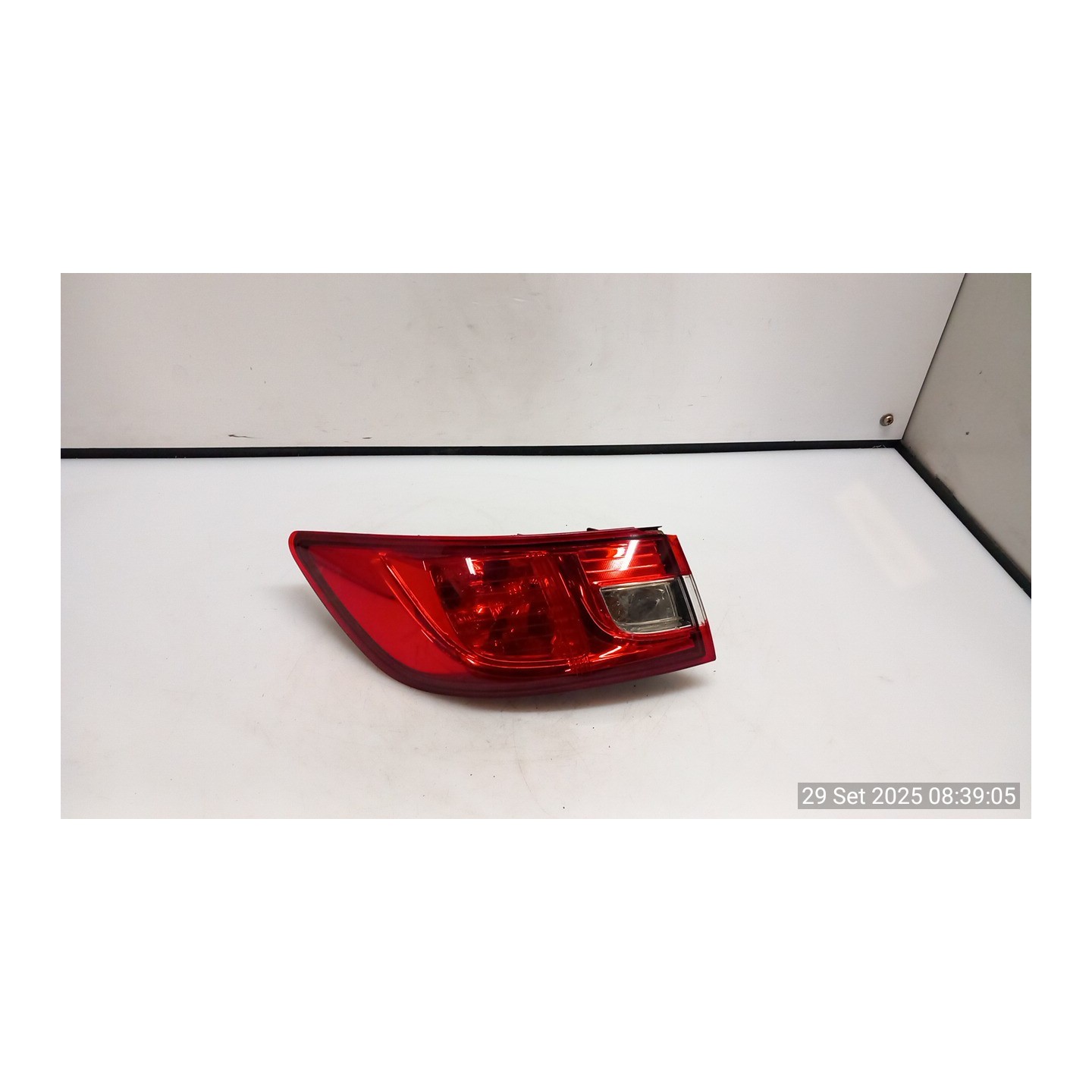 FANALE POST. PARTE EST. SX. 089 RENAULT CLIO 4A SERIE (06/16-12/2019) H4BB4 265553752R