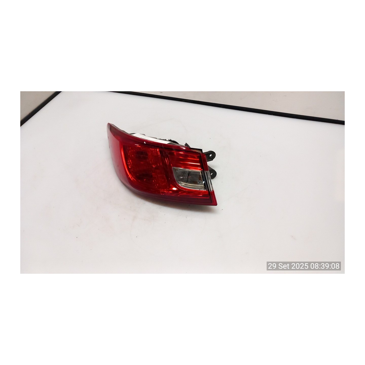 FANALE POST. PARTE EST. SX. 089 RENAULT CLIO 4A SERIE (06/16-12/2019) H4BB4 265553752R