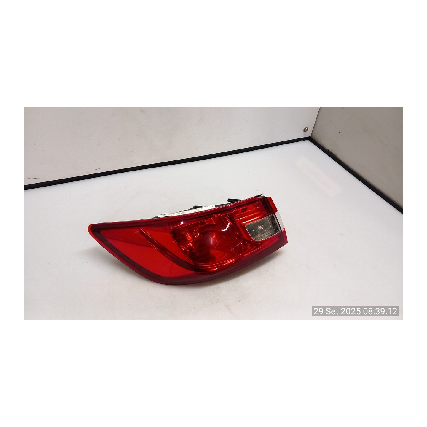 FANALE POST. PARTE EST. SX. 089 RENAULT CLIO 4A SERIE (06/16-12/2019) H4BB4 265553752R