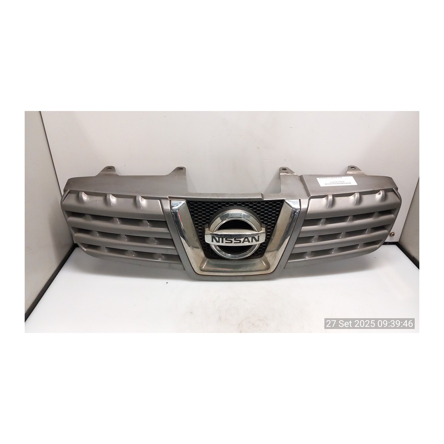 GRIGLIA ACENTA/TEKNA 100 NISSAN QASHQAI (J10E/JJ10E) (02/07-12 HR16 62310JD00D