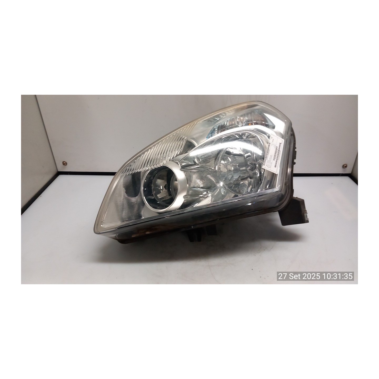 PROIETTORE SX. 101 NISSAN QASHQAI (J10E/JJ10E) (02/07-12 HR16 26060JE20A