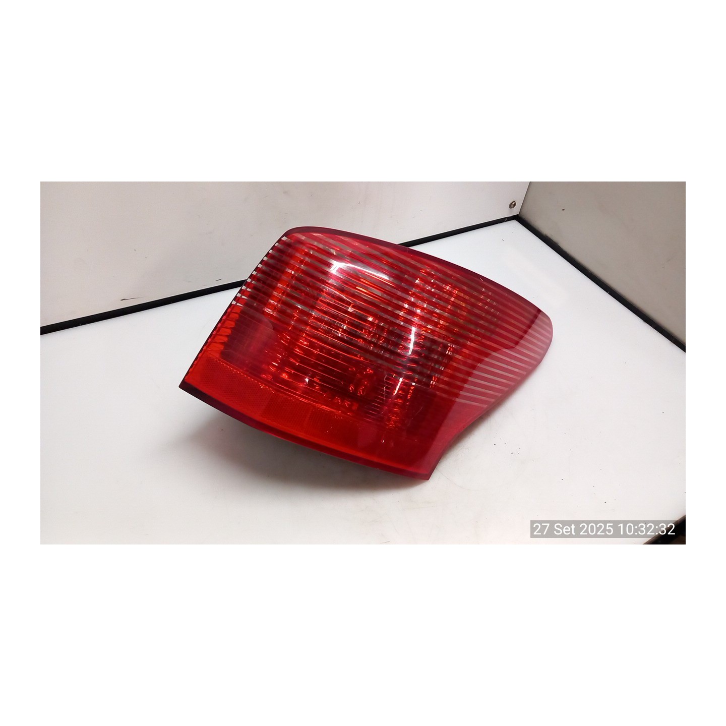 FANALE POST. DX. 111 PEUGEOT 407 (03/04-03/12) RHR 6351T3