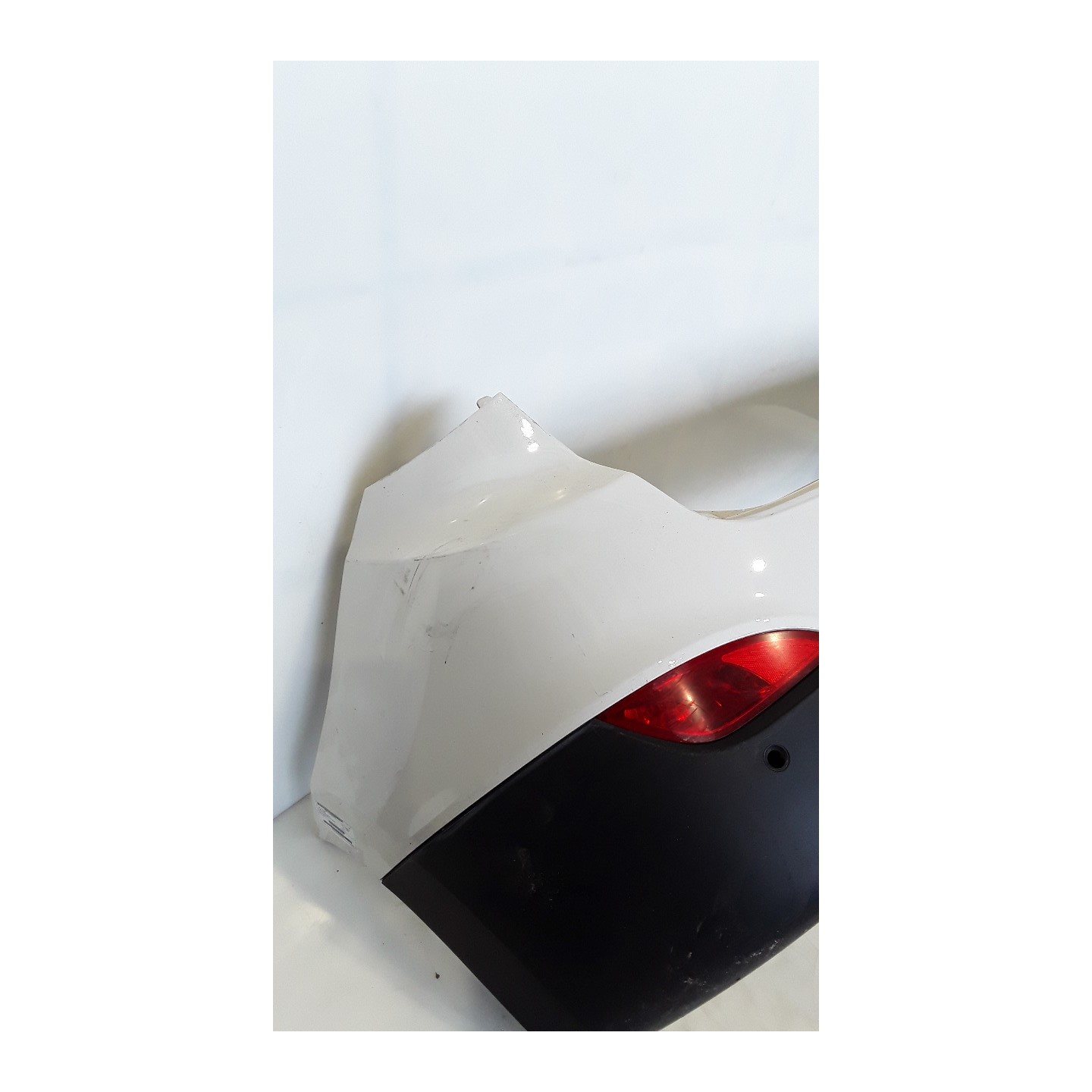 PARAURTI POST. P/INF. 136 HYUNDAI IX35 (02/10-12/15) D4FD 866122Y000