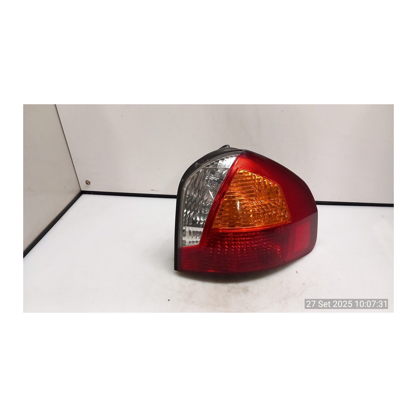 FANALE POST. 08-00-08-04 DX. 156 HYUNDAI SANTA FE 1A SERIE (01/01-10/06 D4EA 9240226020
