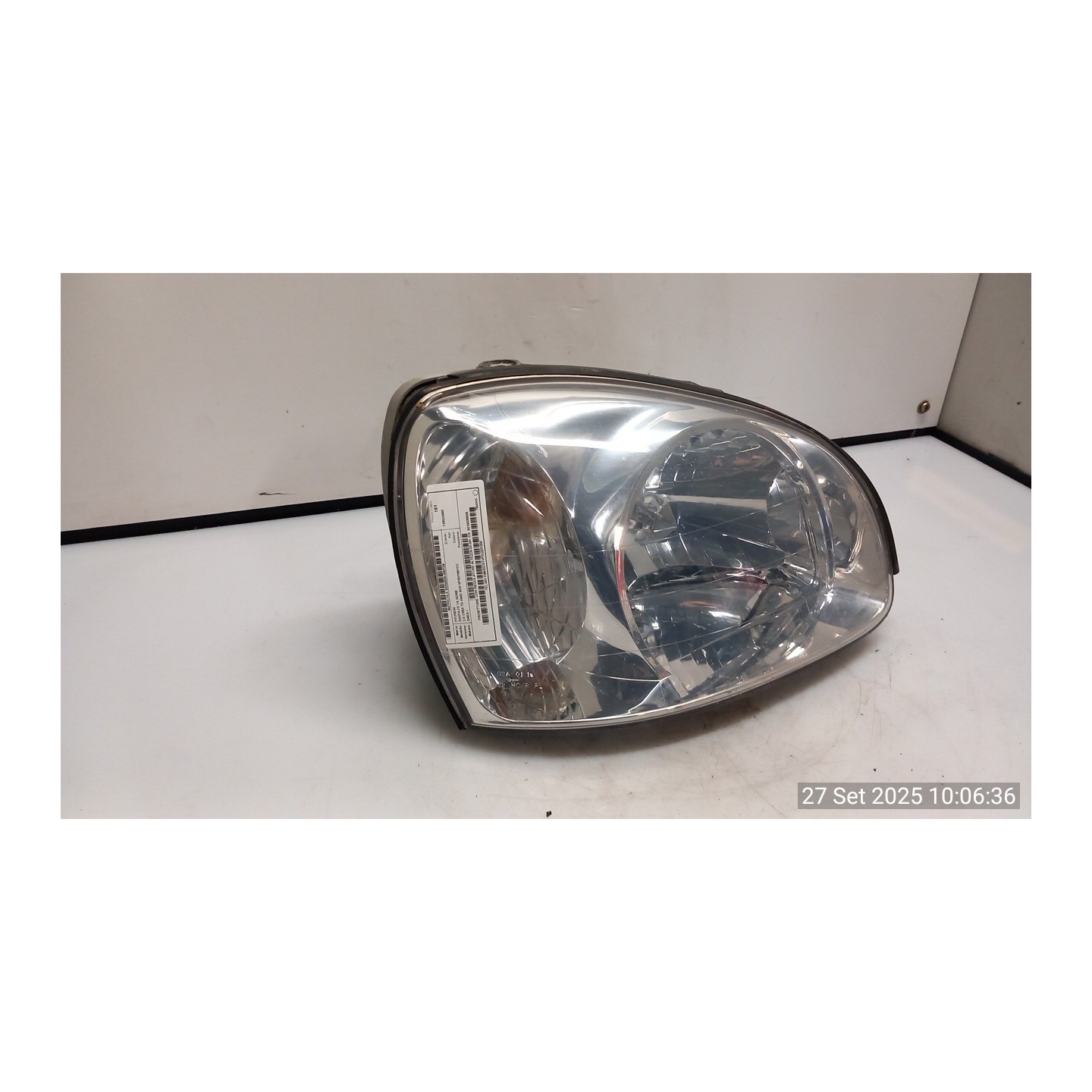 PROIETTORE CON REGOLATORE ALTEZZA 03-03 DX. 159 HYUNDAI SANTA FE 1A SERIE (01/01-10/06 D4EA 9210226025