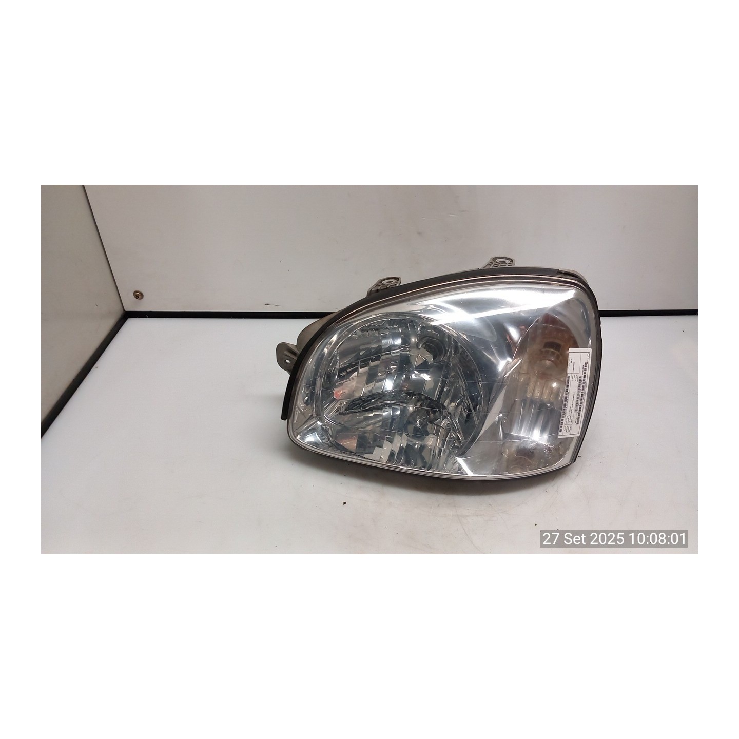 PROIETTORE CON REGOLATORE ALTEZZA 03-03 SX. 160 HYUNDAI SANTA FE 1A SERIE (01/01-10/06 D4EA 9210126025