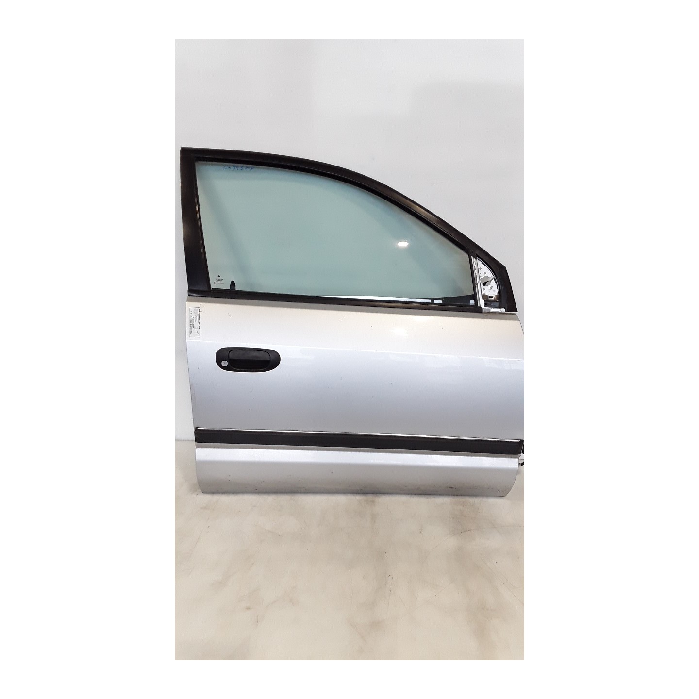 PORTA ANT. DX. 185 MITSUBISHI SPACE STAR (09/98-06/07) 4G13 MR954410
