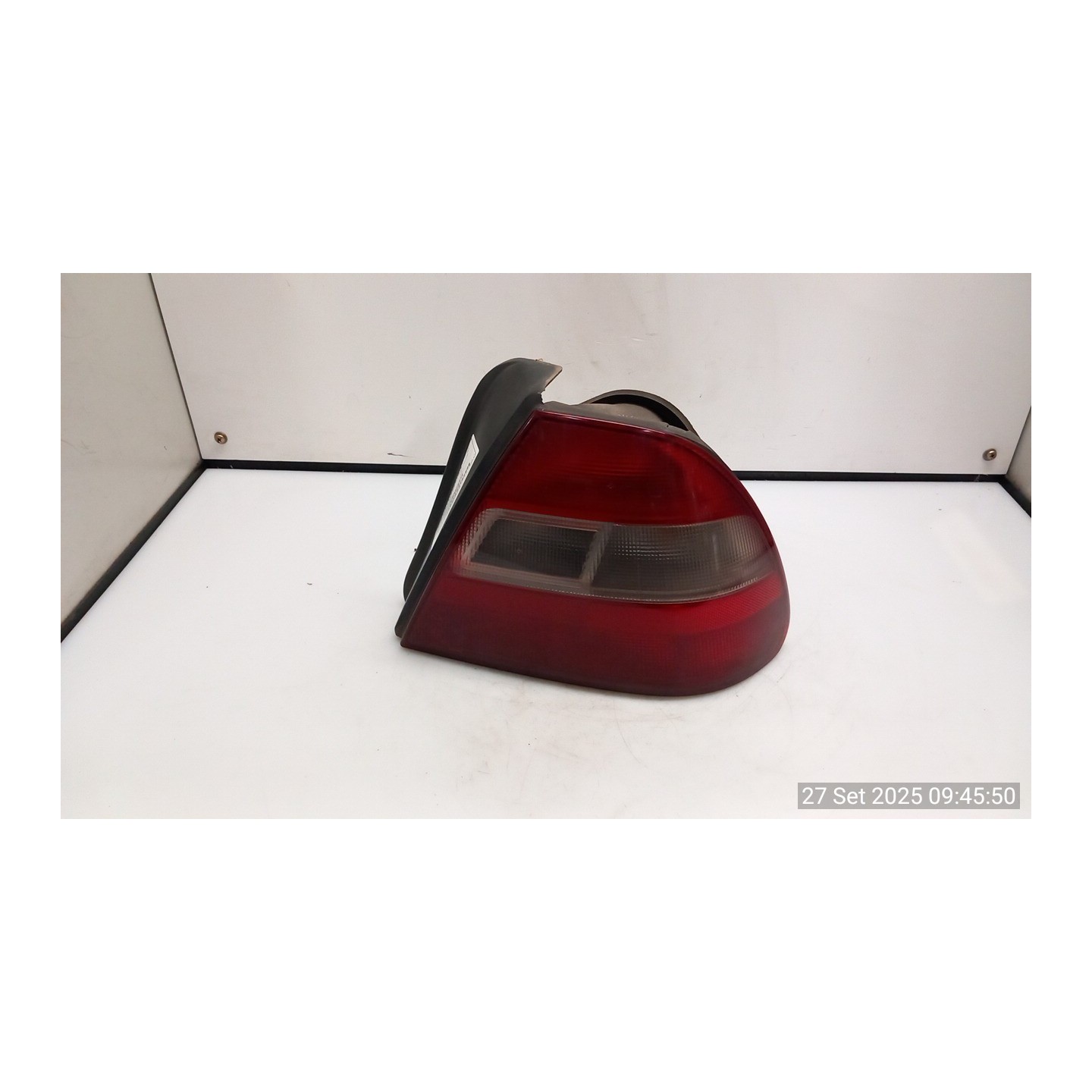 FANALE POST. DX. 243 HONDA CIVIC 5 PORTE (12/94-03/02) D14Z4 33501ST3G11
