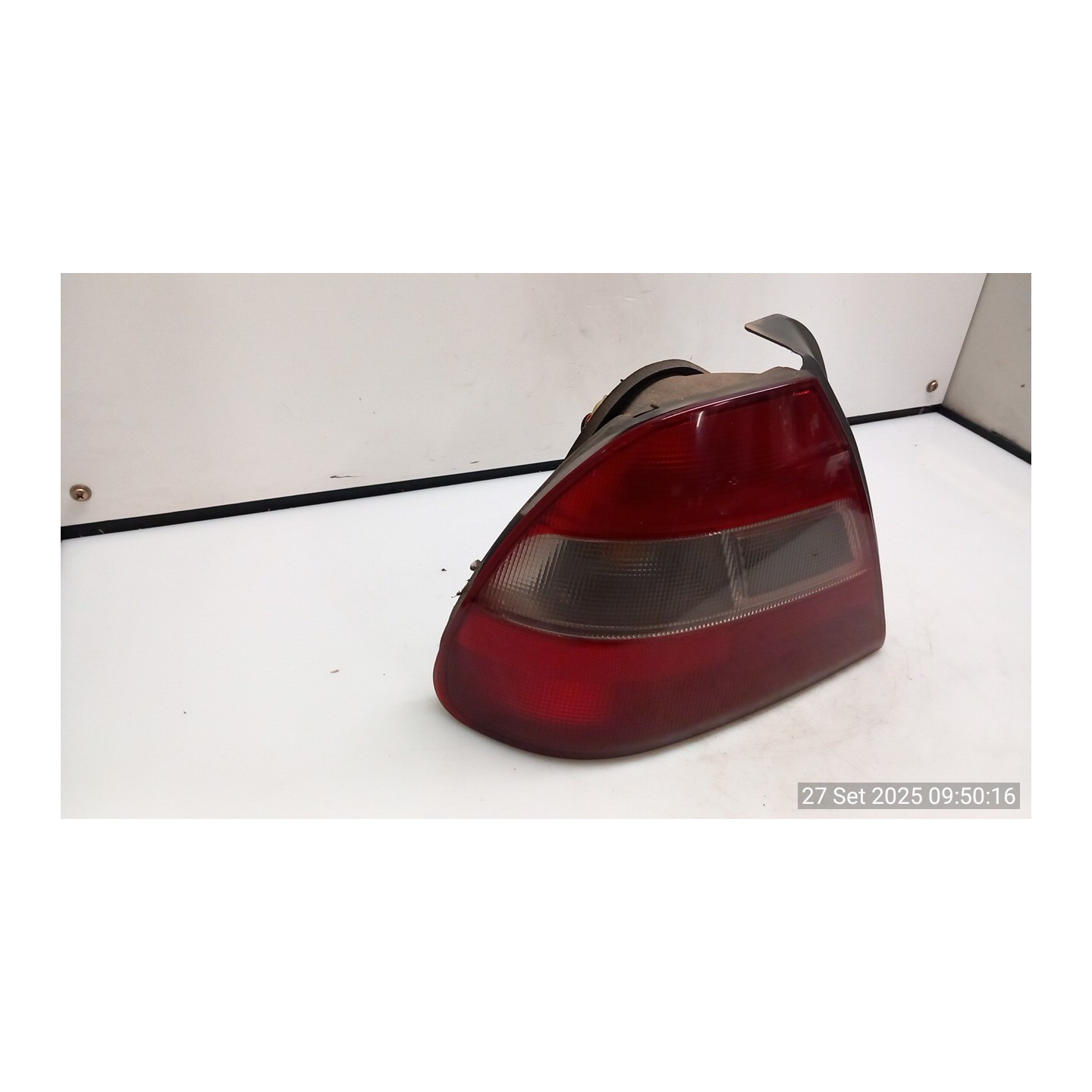 FANALE POST. SX. 244 HONDA CIVIC 5 PORTE (12/94-03/02) D14Z4 33551ST3G11