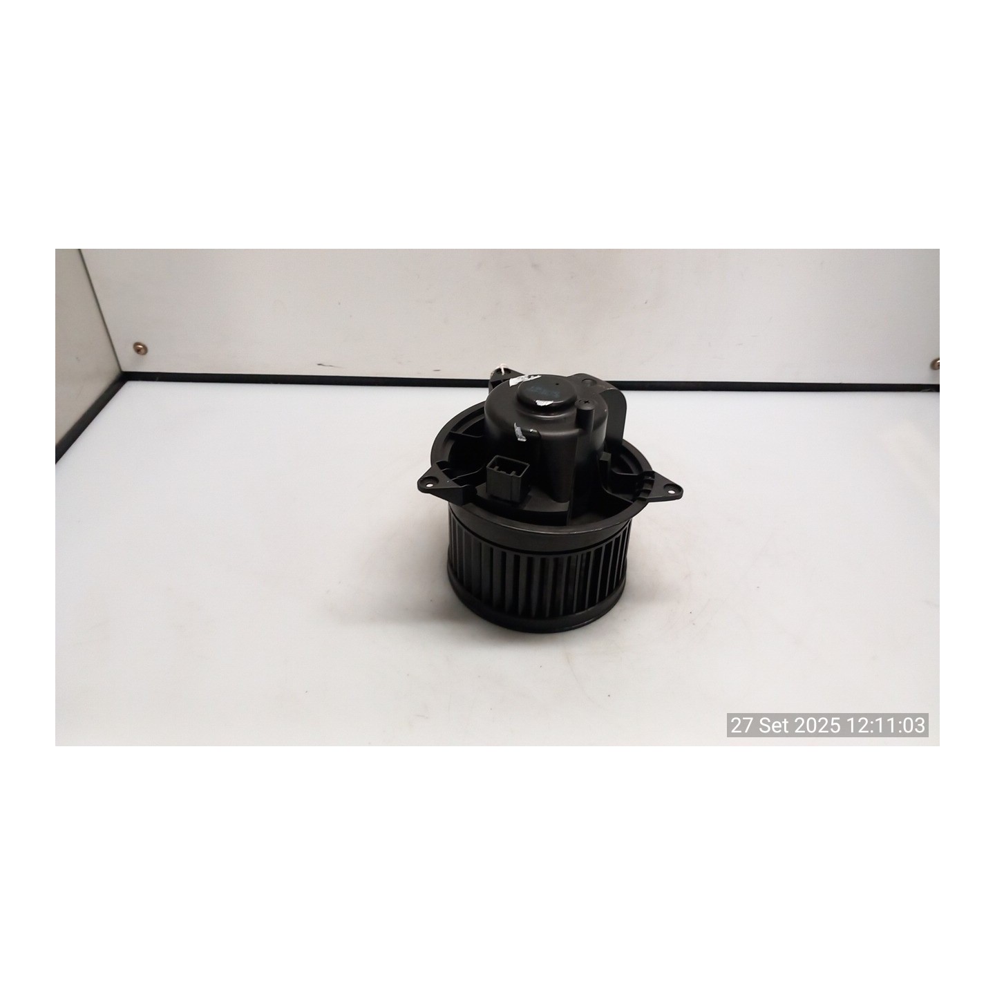 MOTORINO VENTILAZIONE ABITACOLO 249 FORD FOCUS (CAK) (10/01-04/05) FYDB 1111936