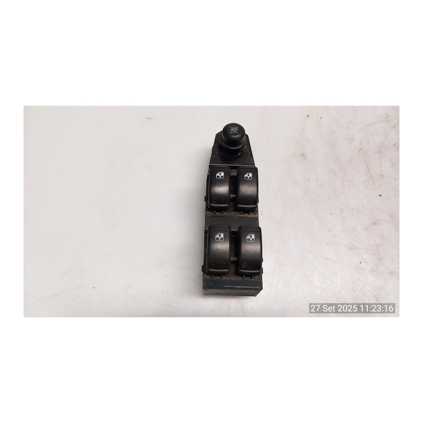 BLOCCO COMANDI ALZACRISTALLI 256 CHEVROLET (DAEWOO) AVEO (T250) (06/08-11/12) B12D1 96652180