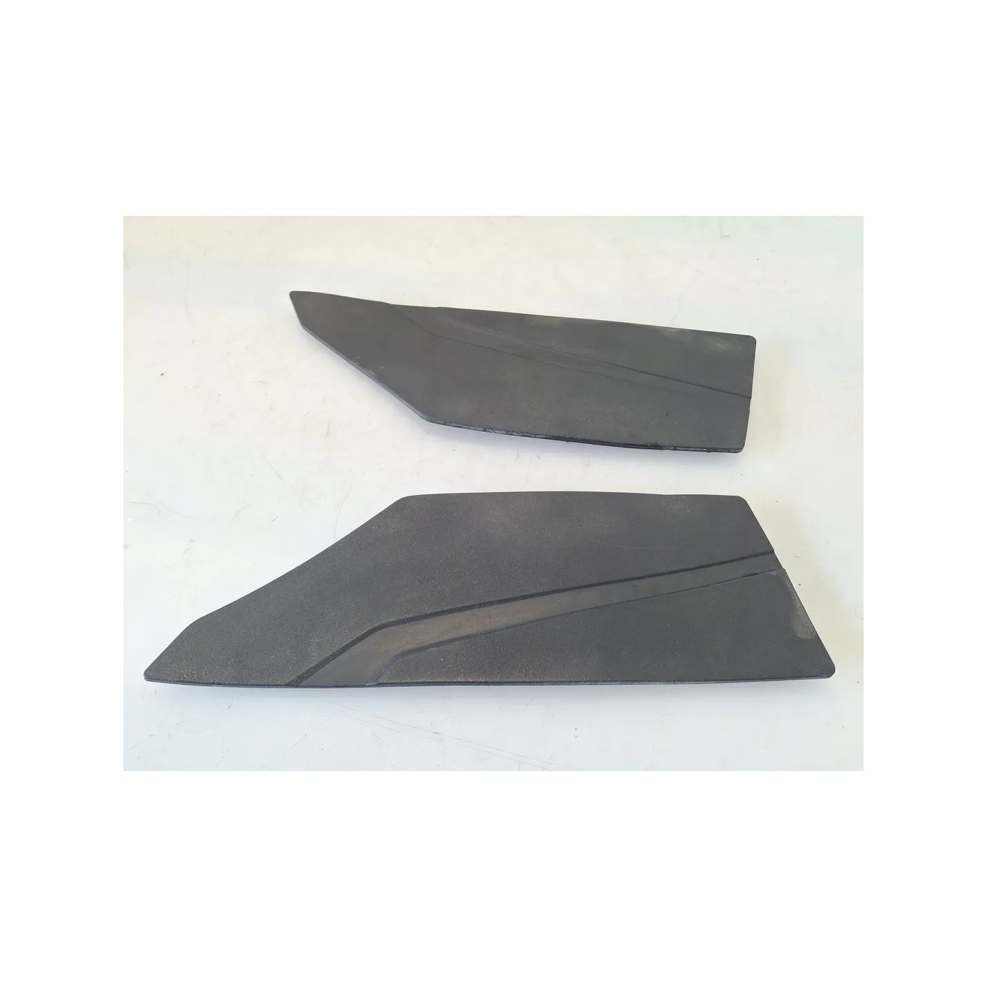 Gomma pedana appoggiapiede posteriore Yamaha T-Max 530 (E3) (-14) T-Max 530 Black/Bronze Max 