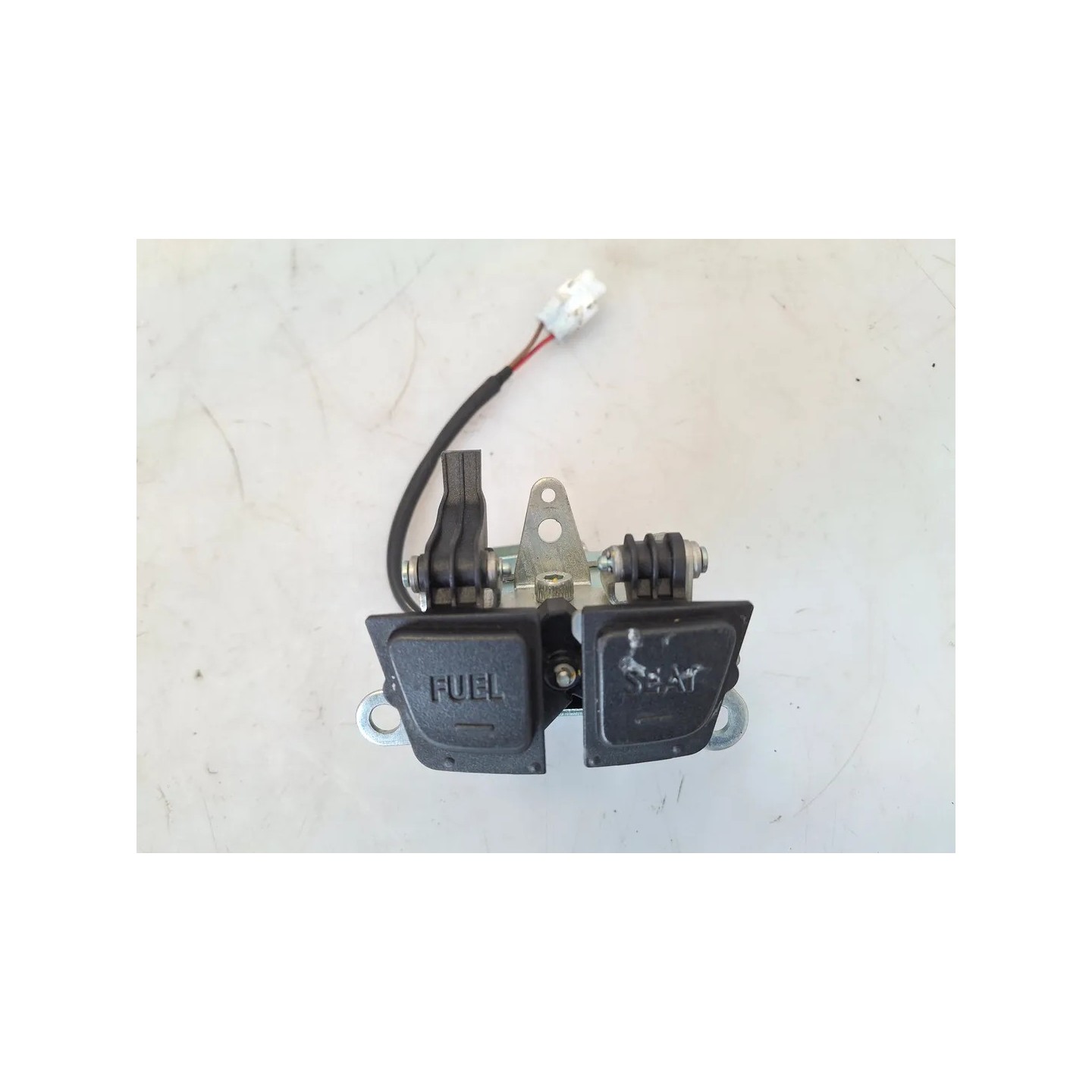 Pulsante apertura sella Yamaha T-Max 560 T-Max 560 
