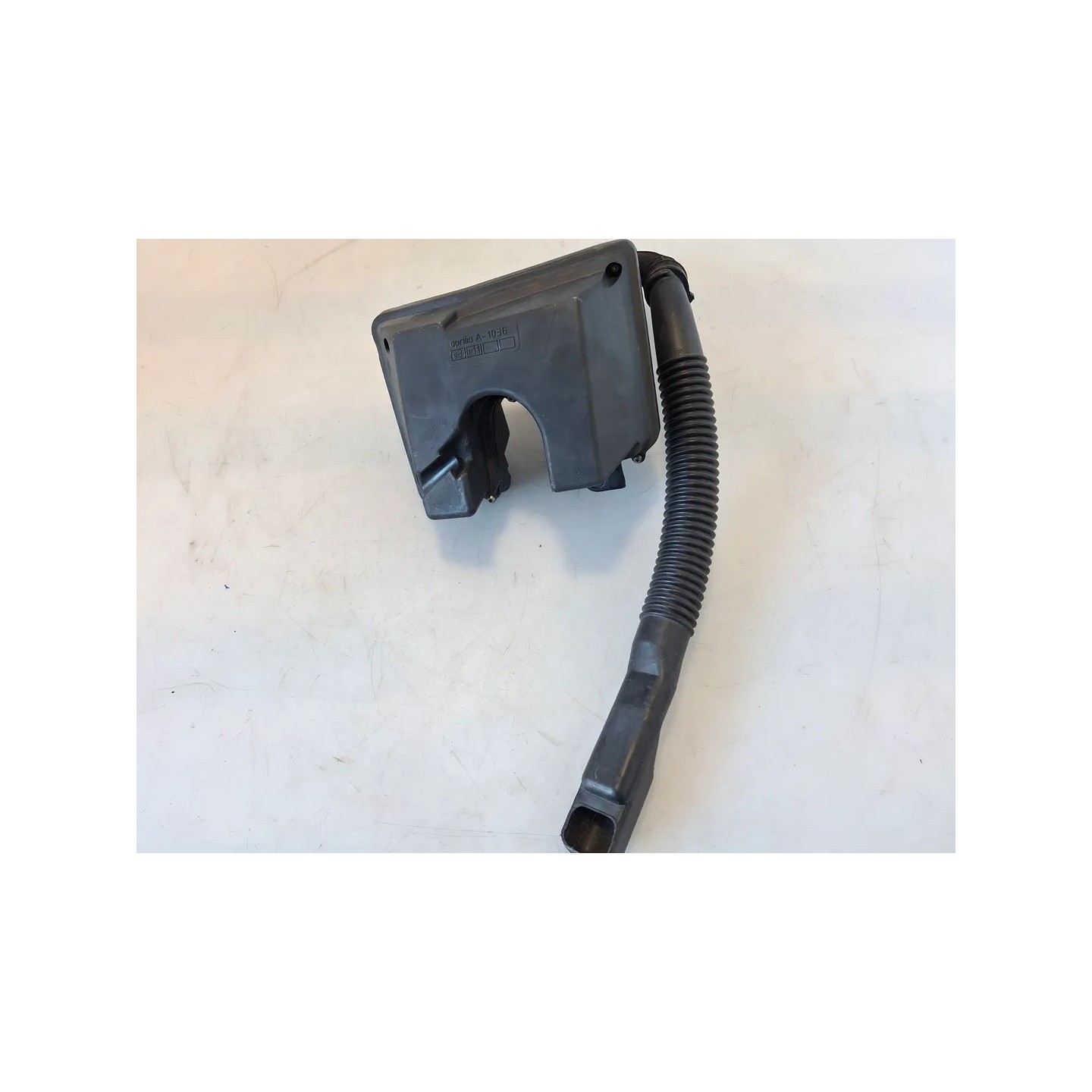 Filtro aria completo Aprilia Scarabeo 50 2T Street (-06) Scarabeo 50 2T Street (Motore Piaggio) 