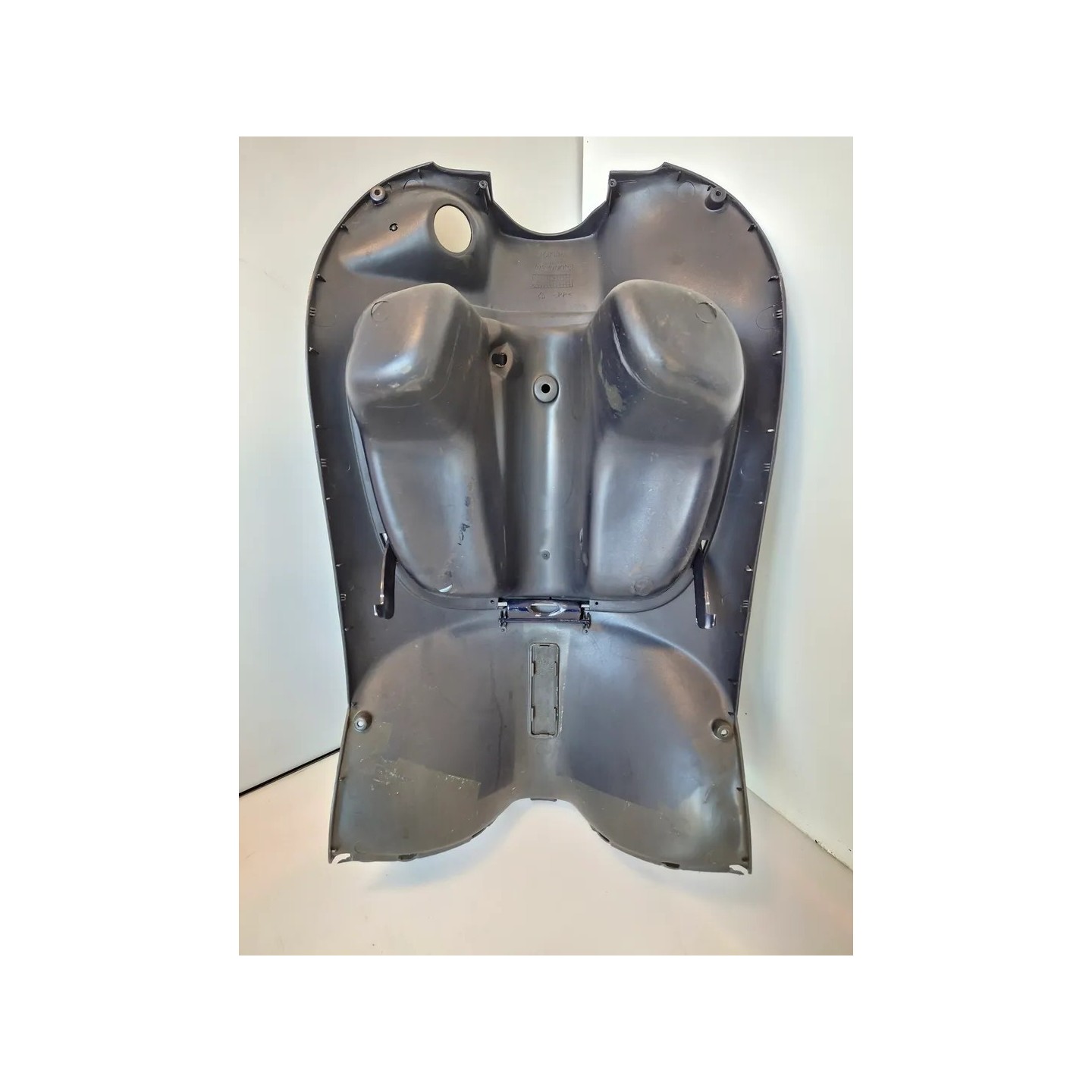 Carenatura anteriore parte interno/bauletto Aprilia Scarabeo 50 2T Street (-06) Scarabeo 50 2T Street (Motore Piaggio) 